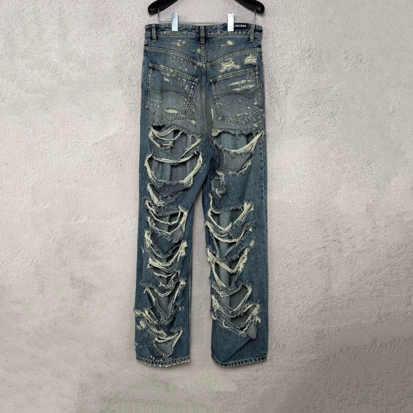 Balenciaga Balenciaga Super Destroyed Jeans XS Size US 28 / EU 44 - 2 Thumbnail