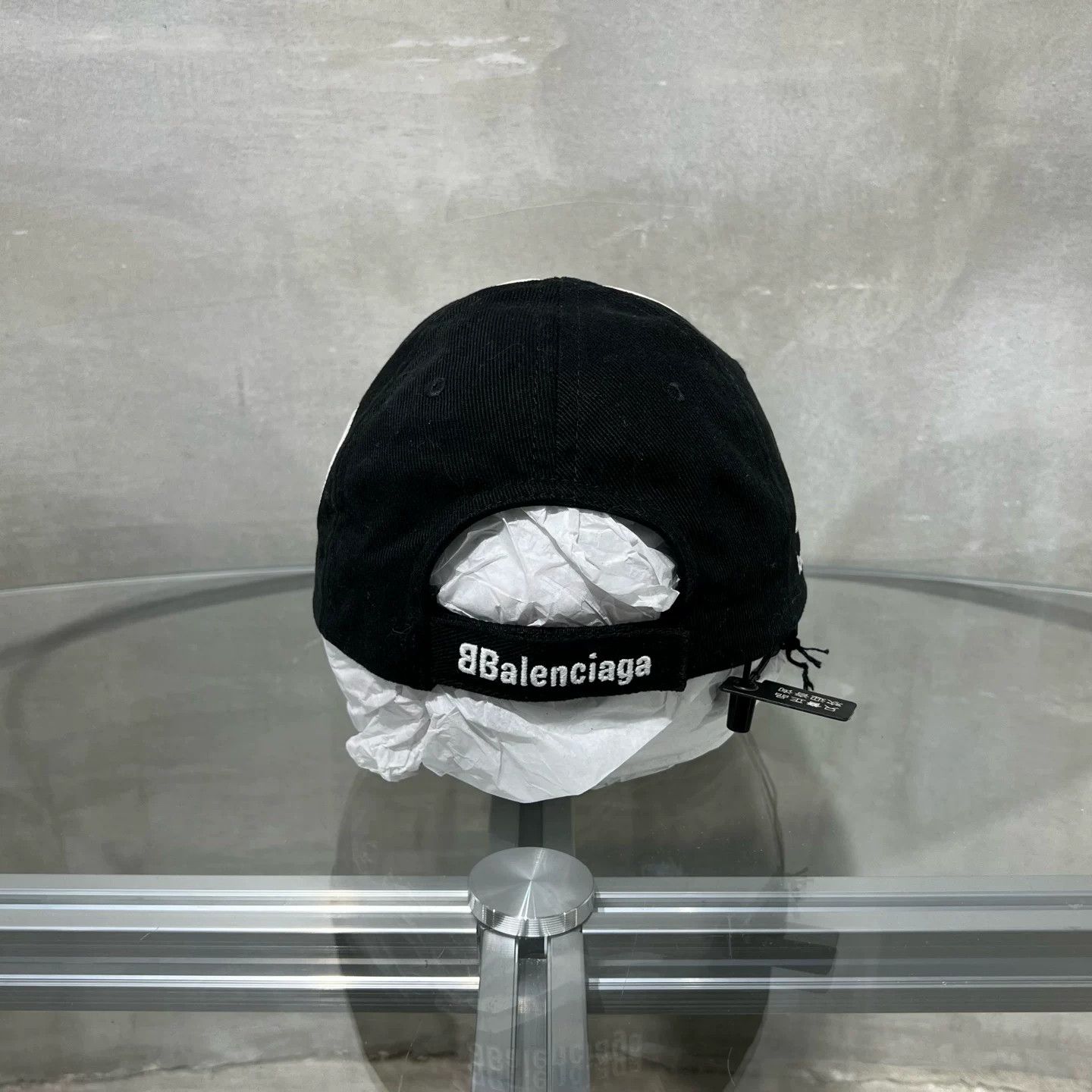 Balenciaga Balenciaga Soccer Mayfair Baseball Cap Size L Size ONE SIZE - 3 Thumbnail