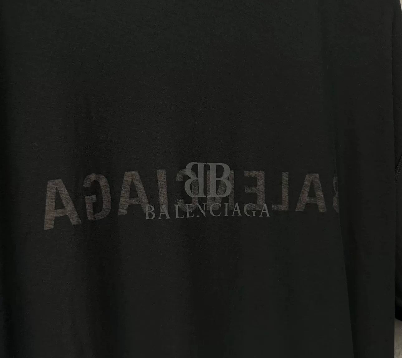 Balenciaga Balenciaga Mirror Logo T-Shirt Size 1 Size US S / EU 44-46 / 1 - 2 Thumbnail