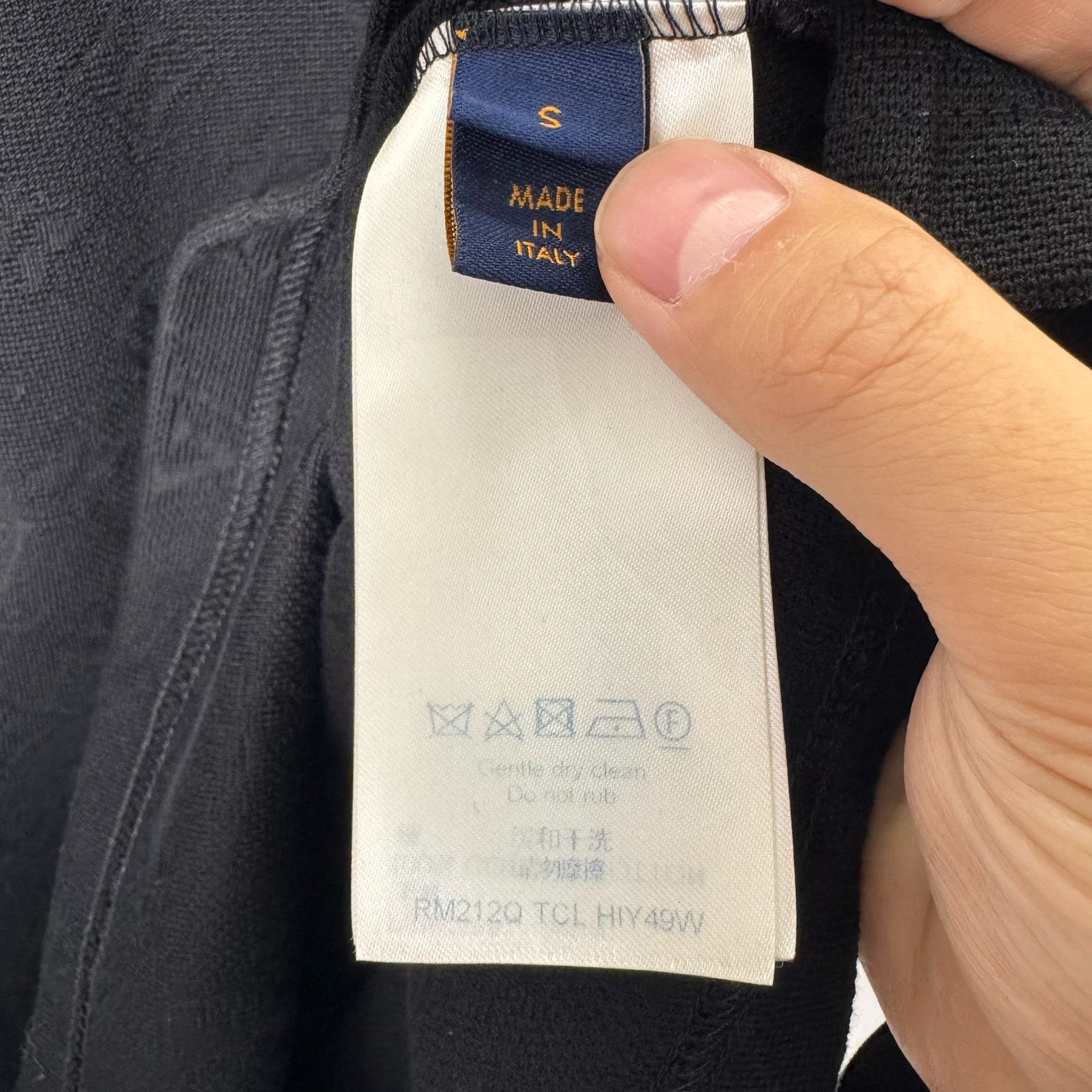Louis Vuitton Louis Vuitton Monogram Jacquard Pocket T-Shirt S Size US S / EU 44-46 / 1 - 6 Thumbnail