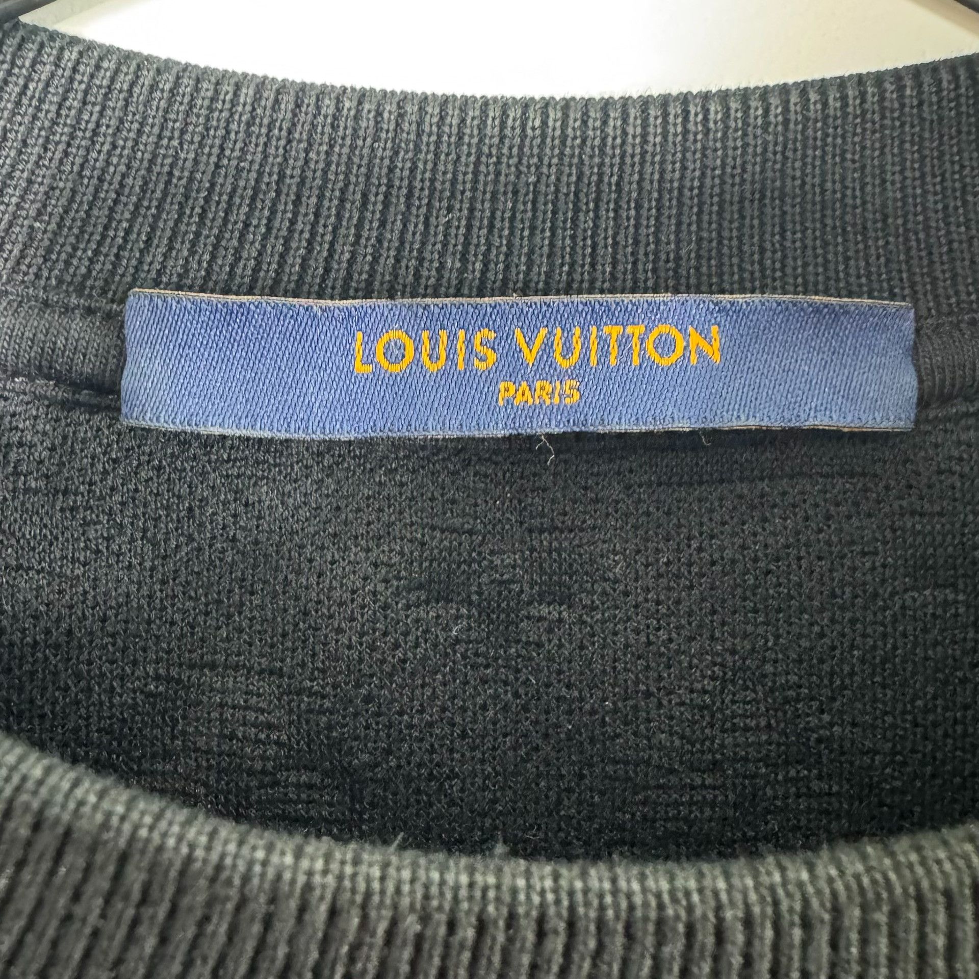 Louis Vuitton Louis Vuitton Monogram Jacquard Pocket T-Shirt S Size US S / EU 44-46 / 1 - 5 Thumbnail