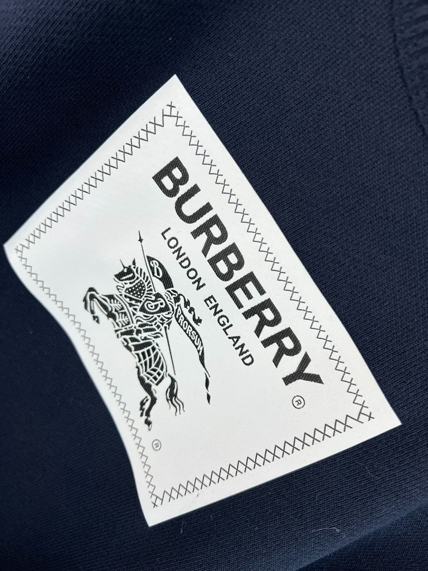 Burberry Burberry Smoked Navy Equestrian Knight Sweatshirt L Size US L / EU 52-54 / 3 - 2 Thumbnail