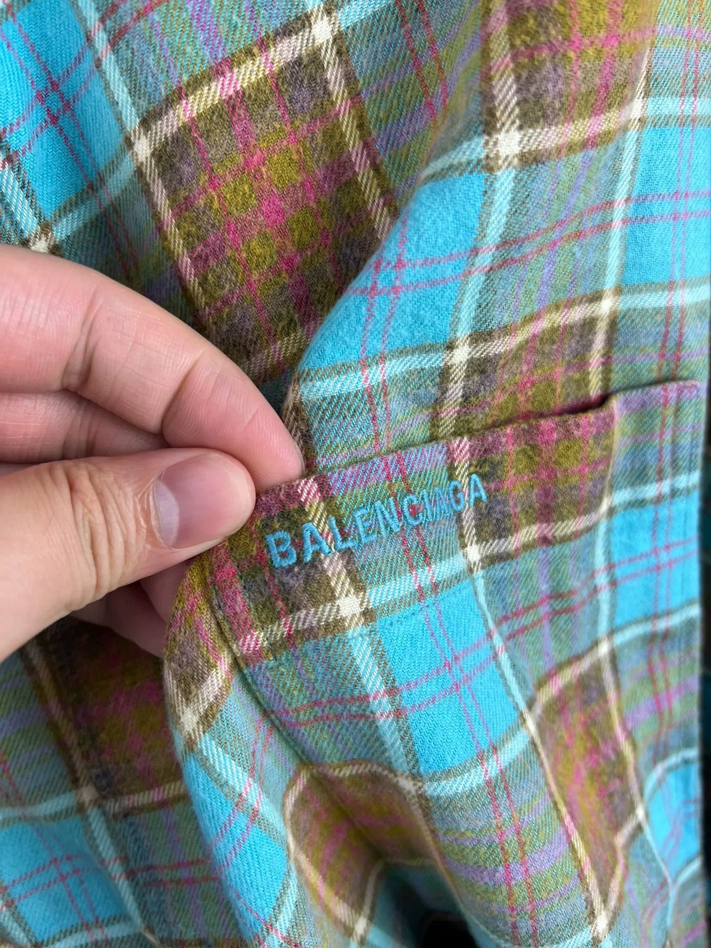 Balenciaga Balenciaga Gradient Plaid Flannel Shirt Size 39 Size US M / EU 48-50 / 2 - 2 Thumbnail