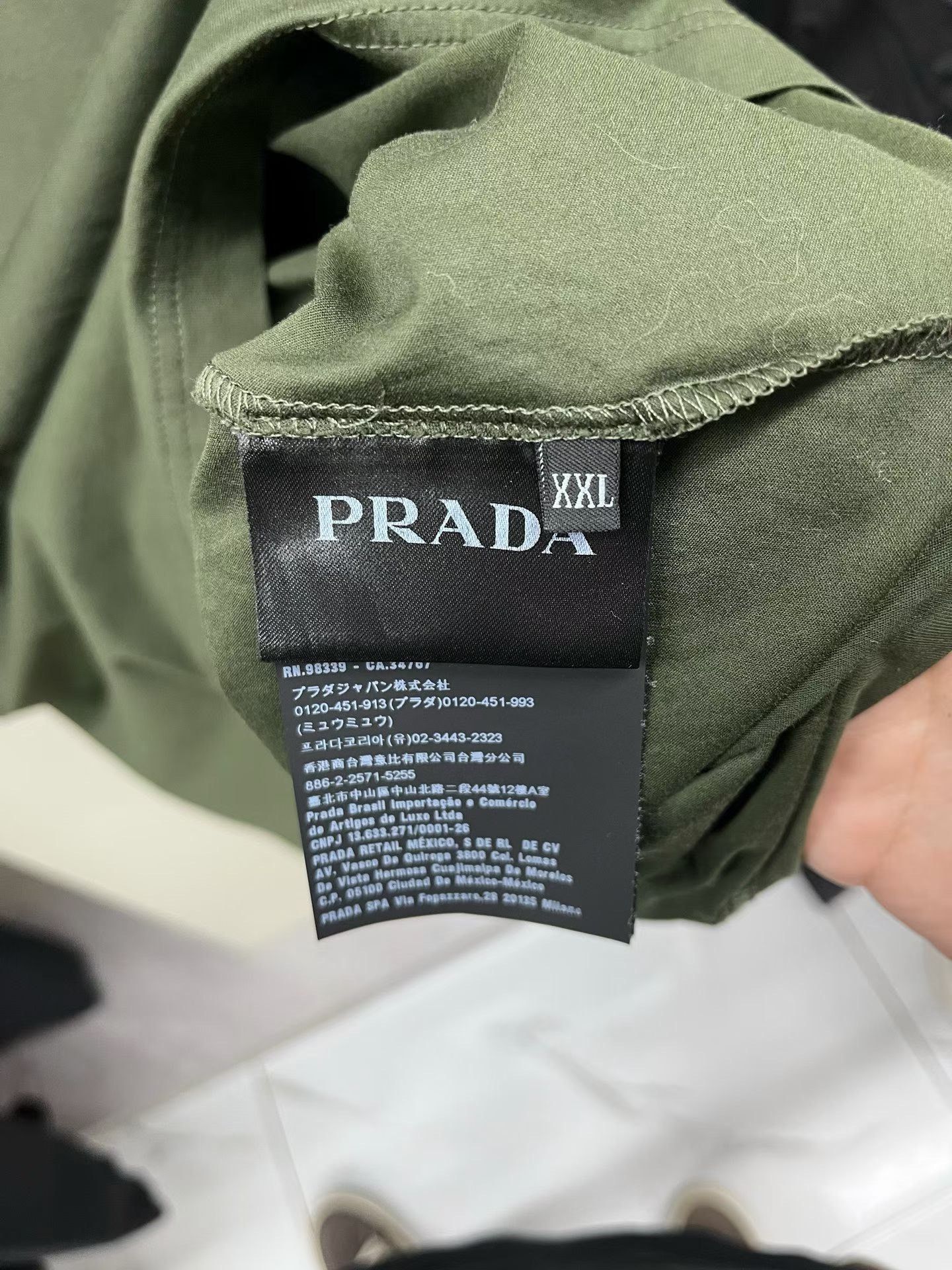 Prada Prada Layered Sleeve T-Shirt XXL Size US XXL / EU 58 / 5 - 4 Thumbnail