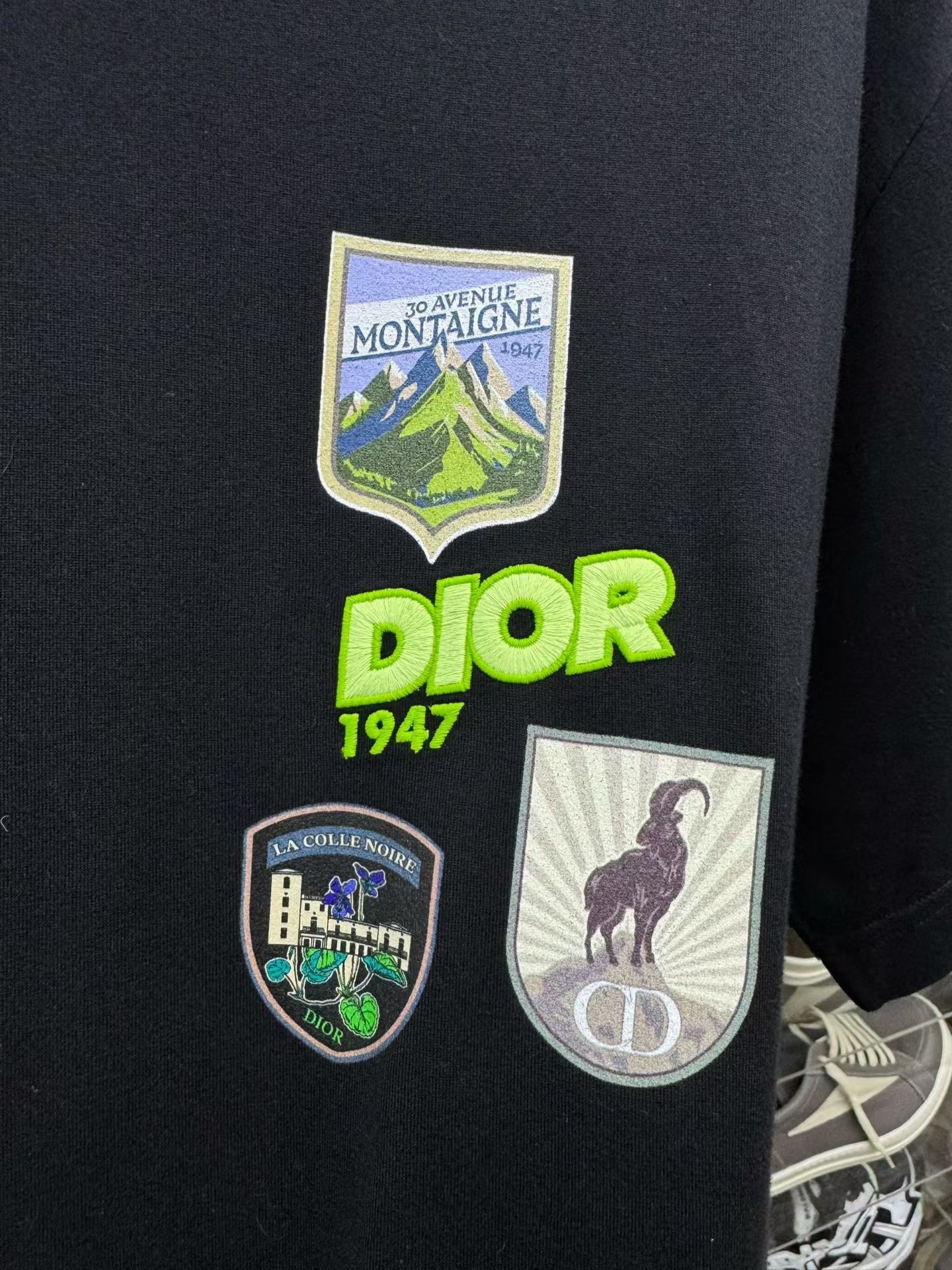 Dior Dior Multi Patch Lifestyle T-Shirt XL Size US XL / EU 56 / 4 - 2 Thumbnail