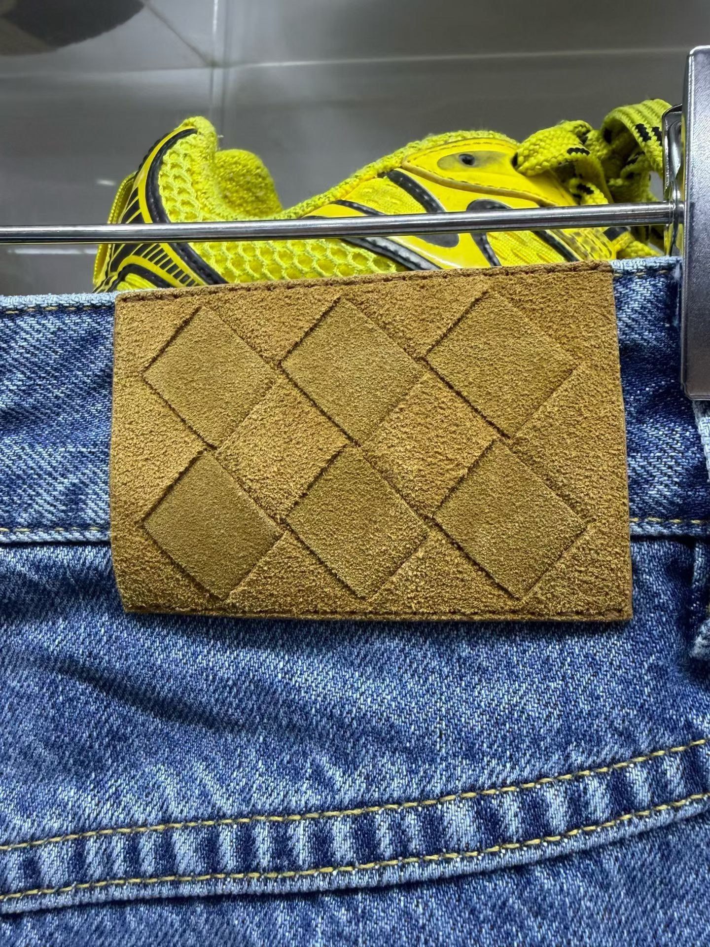 Bottega Veneta Bottega Veneta Intrecciato Patch Denim Jeans 48 Size US 32 / EU 48 - 3 Thumbnail