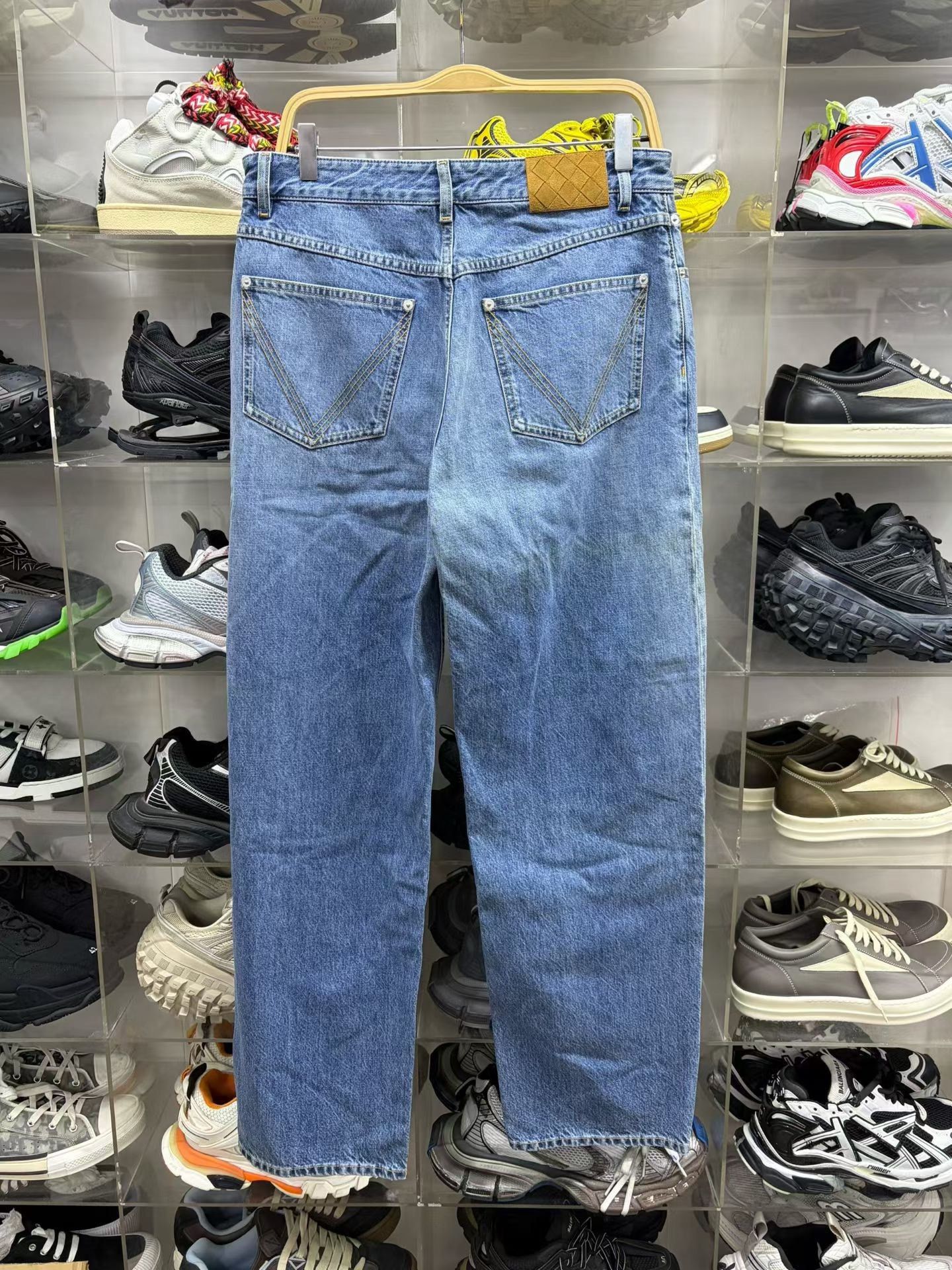 Bottega Veneta Bottega Veneta Intrecciato Patch Denim Jeans 48 Size US 32 / EU 48 - 2 Thumbnail