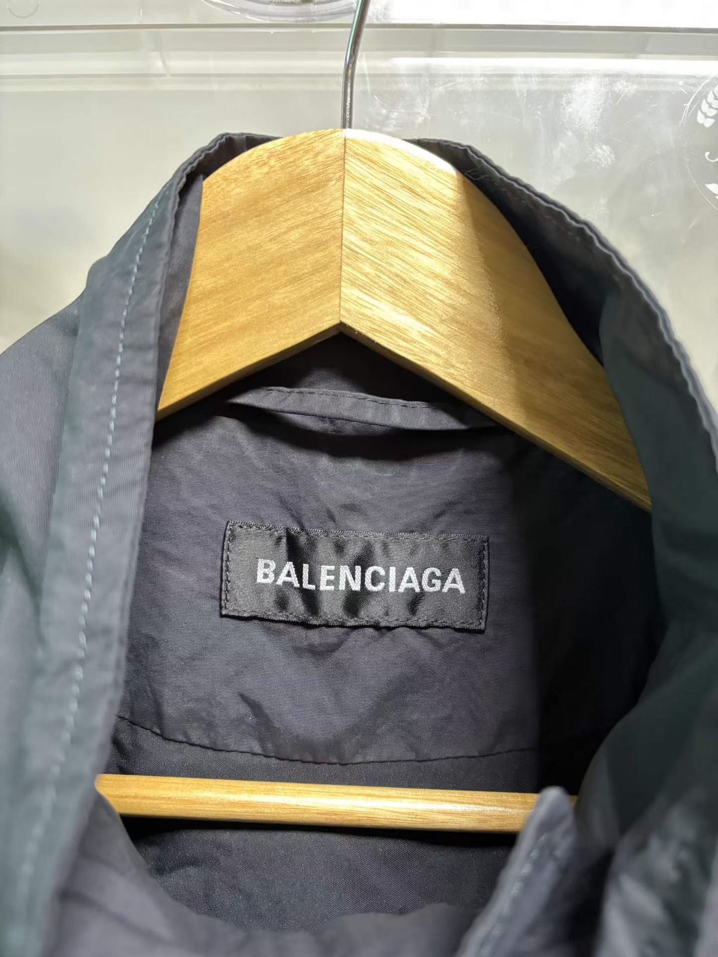 Balenciaga Balenciaga Embroidered Logo Track Jacket 46 Size US S / EU 44-46 / 1 - 3 Thumbnail