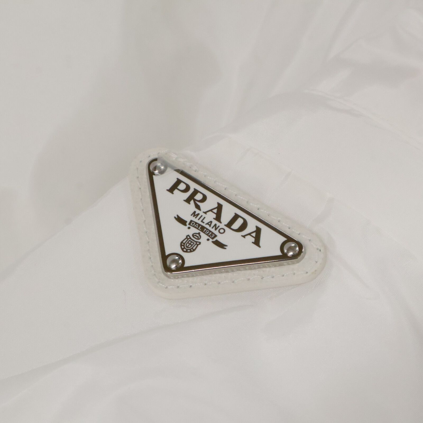 Prada Prada Prada Triangle Logo Nylon Jacket Textile Outerwear SGC835 DUTY FREE for USA Size ONE SIZE - 8 Thumbnail