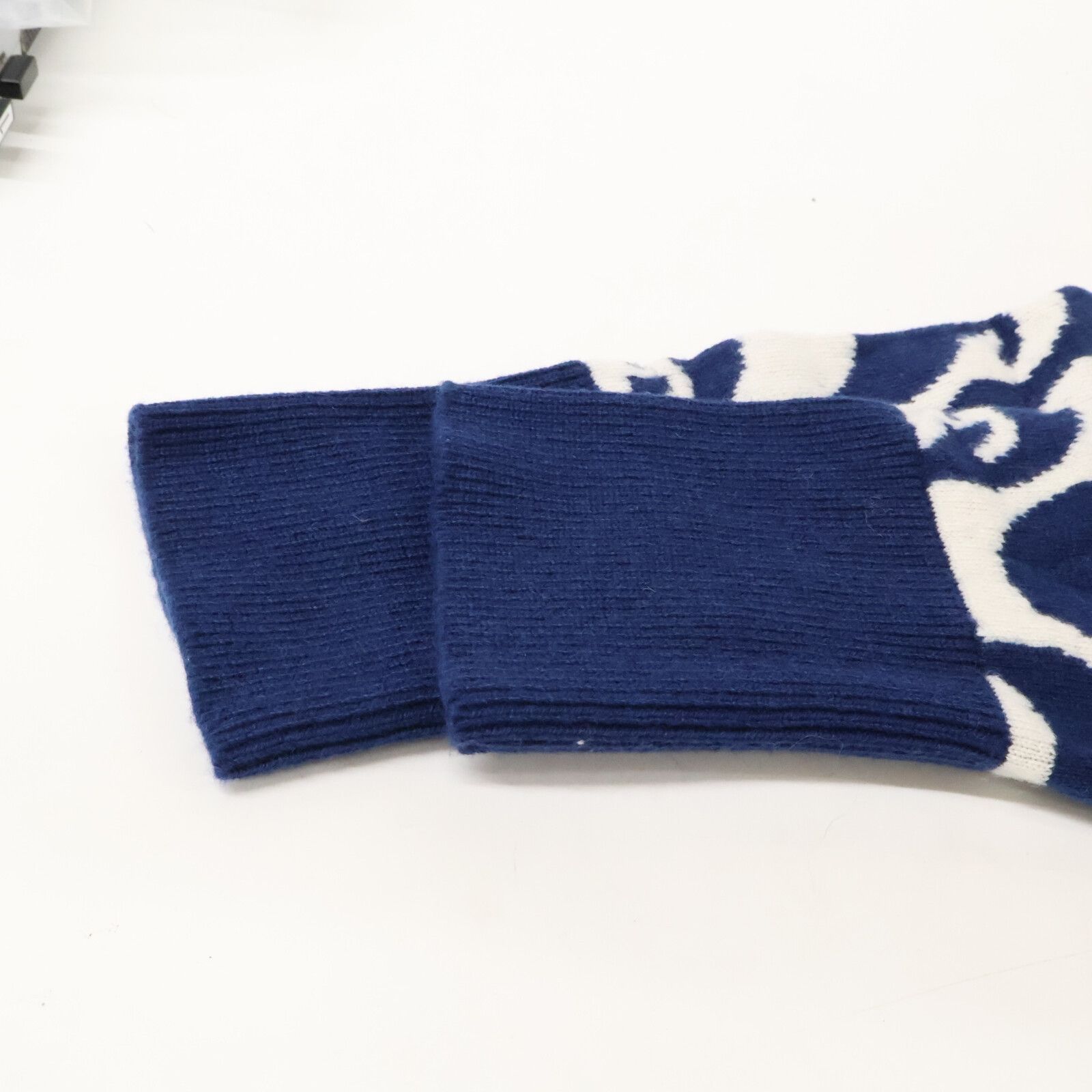 Chanel Chanel Chanel Cashmere Knit Sweater Textile Tops P70436K10043 DUTY FREE for USA Size ONE SIZE - 9 Thumbnail
