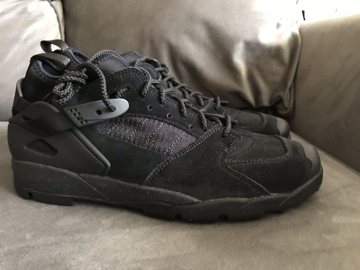 Nike ACG Nike Air Revaderchi Black Men s size 9.5 Grailed