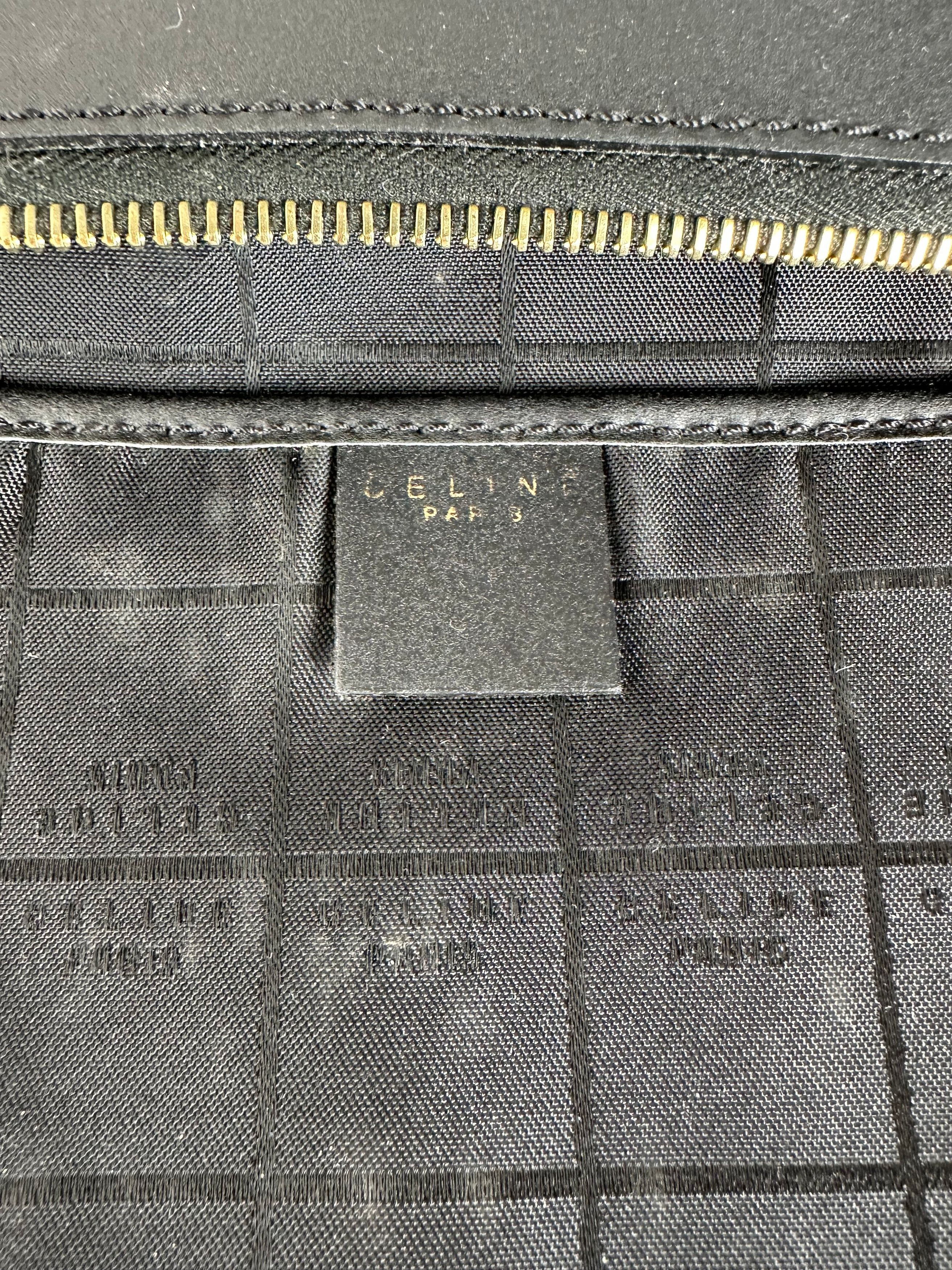 Celine Vintage Paris Plain Leather Clutch Black Size ONE SIZE - 5 Thumbnail