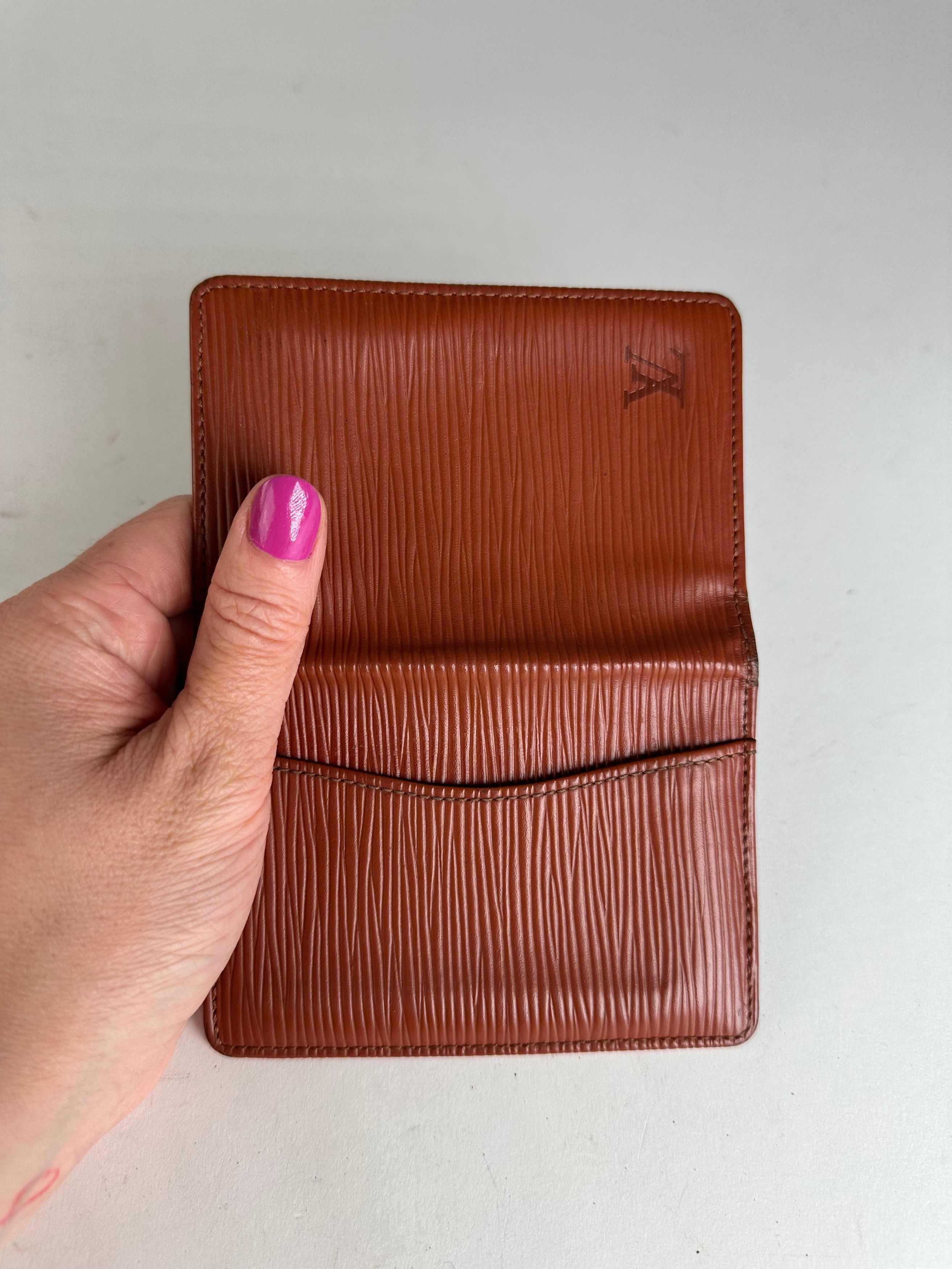 Louis Vuitton Vintage EPI Leather Card Holder Brown Size ONE SIZE - 8 Thumbnail
