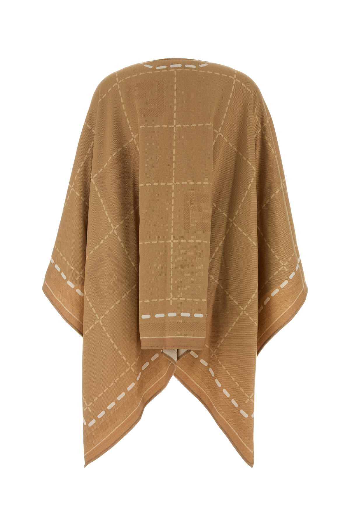 Fendi Embroidered Wool Cape Size M / US 6-8 / IT 42-44 - 2 Thumbnail