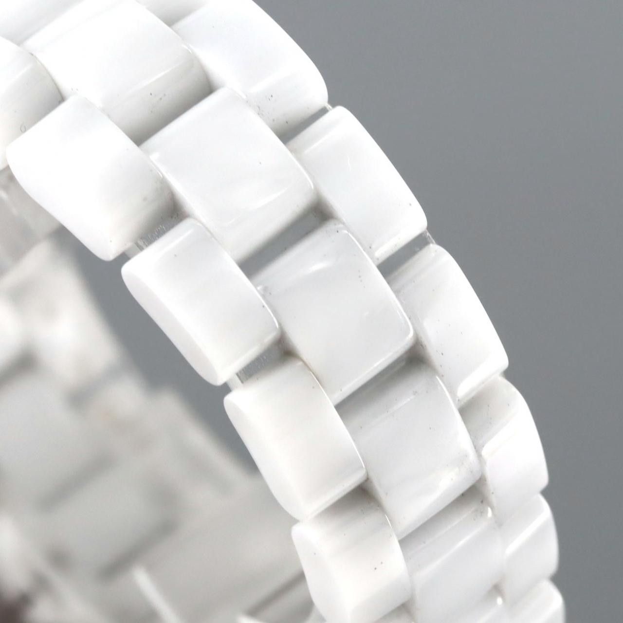 Chanel Chanel Chanel J12 Ceramic Quartz Glass / Ceramic Quartz H0968 DUTY FREE for USA Size ONE SIZE - 4 Thumbnail