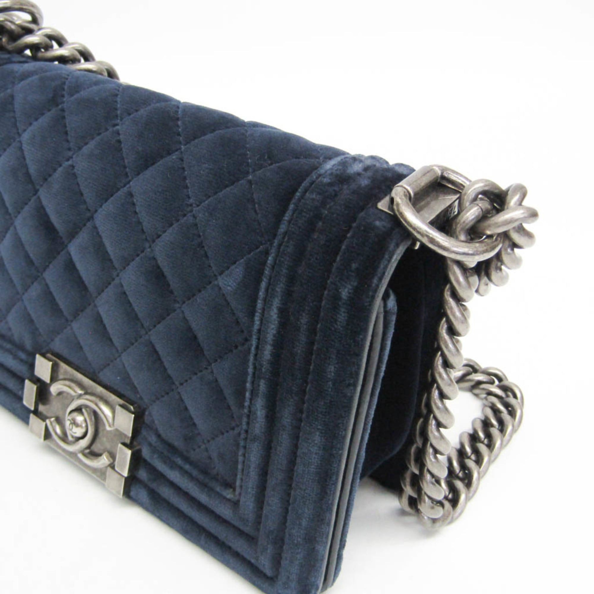 Chanel Chanel Boy Chanel Chain Shoulder Bag Women's Velvet Shoulder Bag Navy Size ONE SIZE - 8 Thumbnail