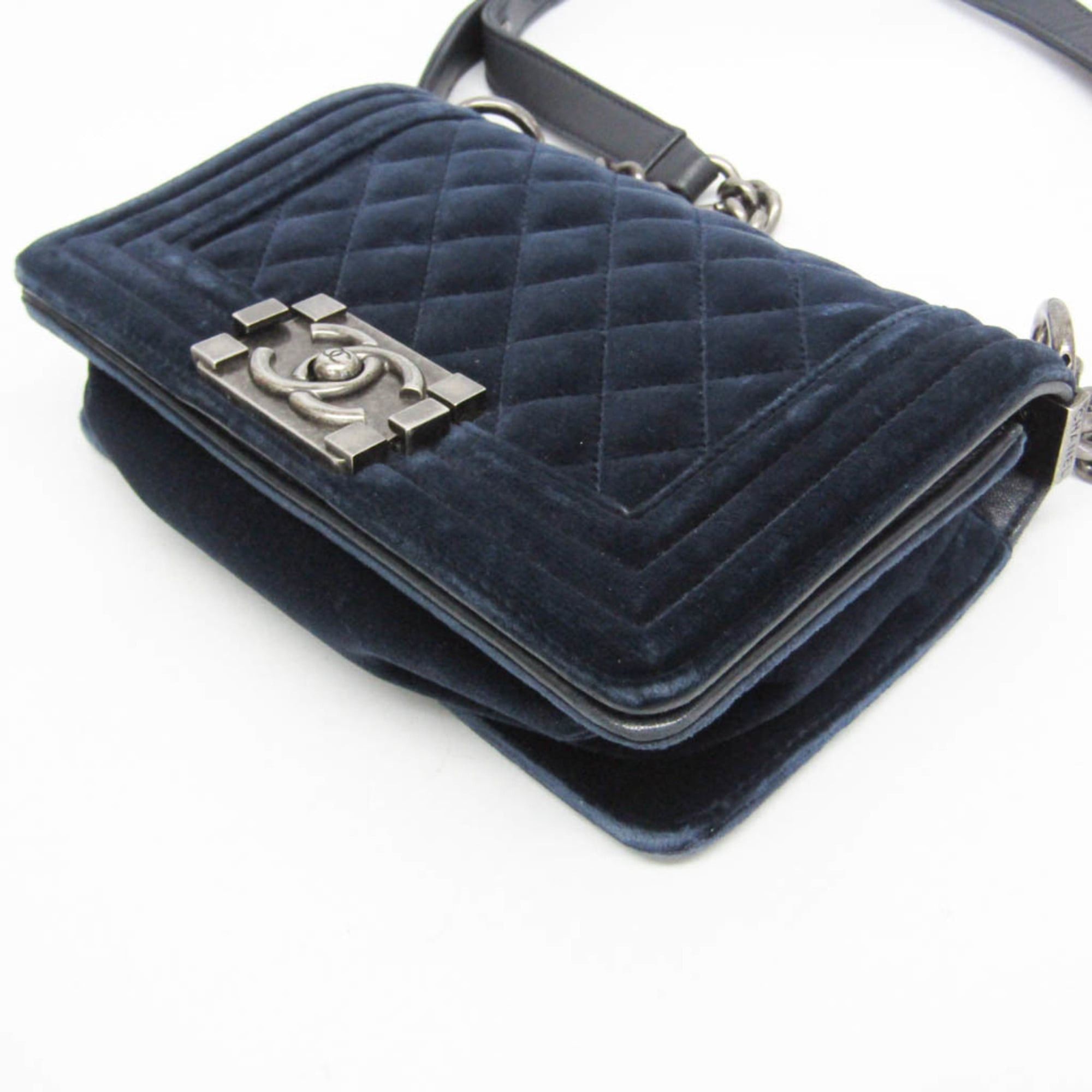 Chanel Chanel Boy Chanel Chain Shoulder Bag Women's Velvet Shoulder Bag Navy Size ONE SIZE - 6 Thumbnail