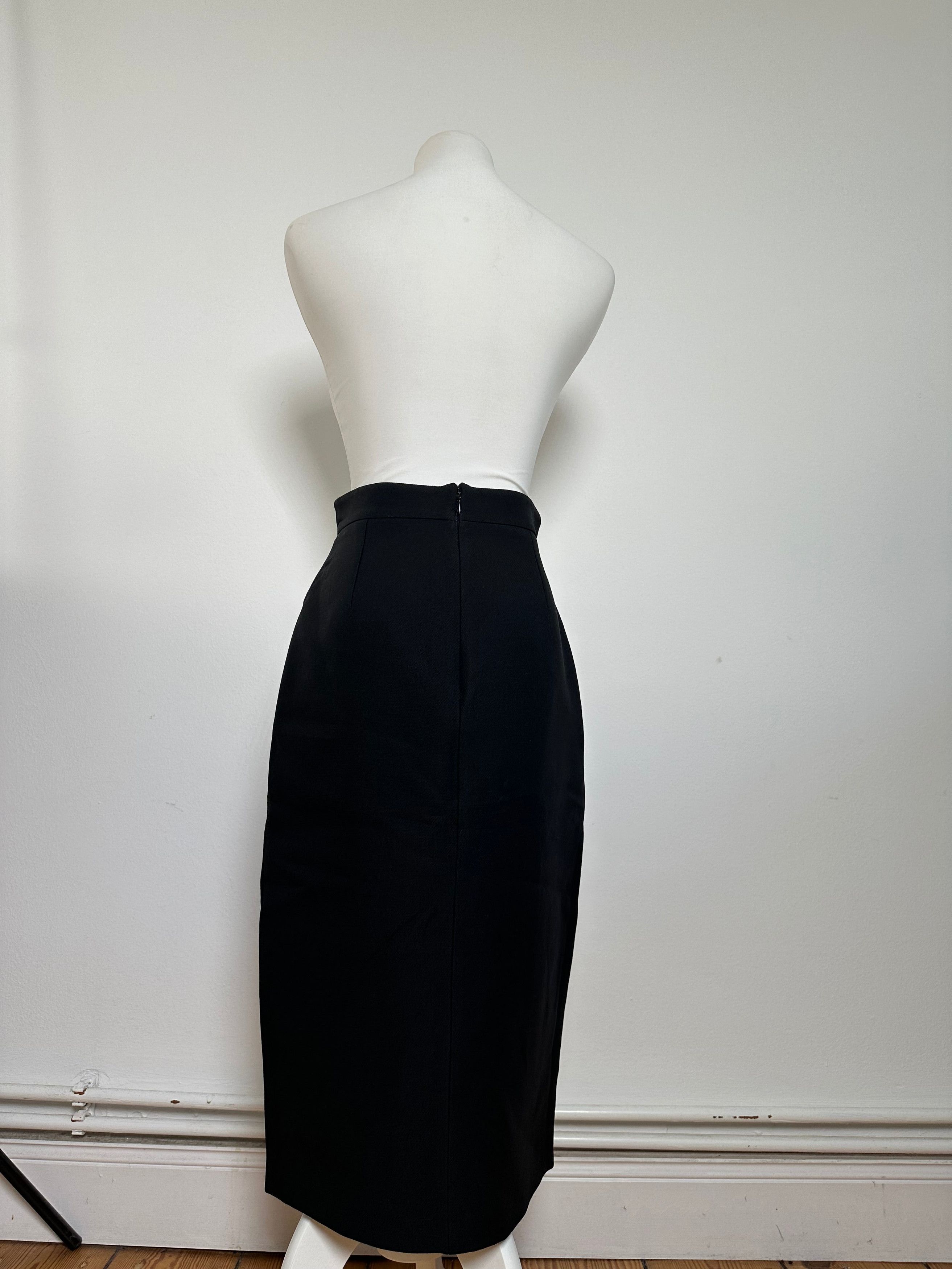 Gucci Vintage Skirt Black 38/M Size 30" / US 8 / IT 44 - 12 Thumbnail