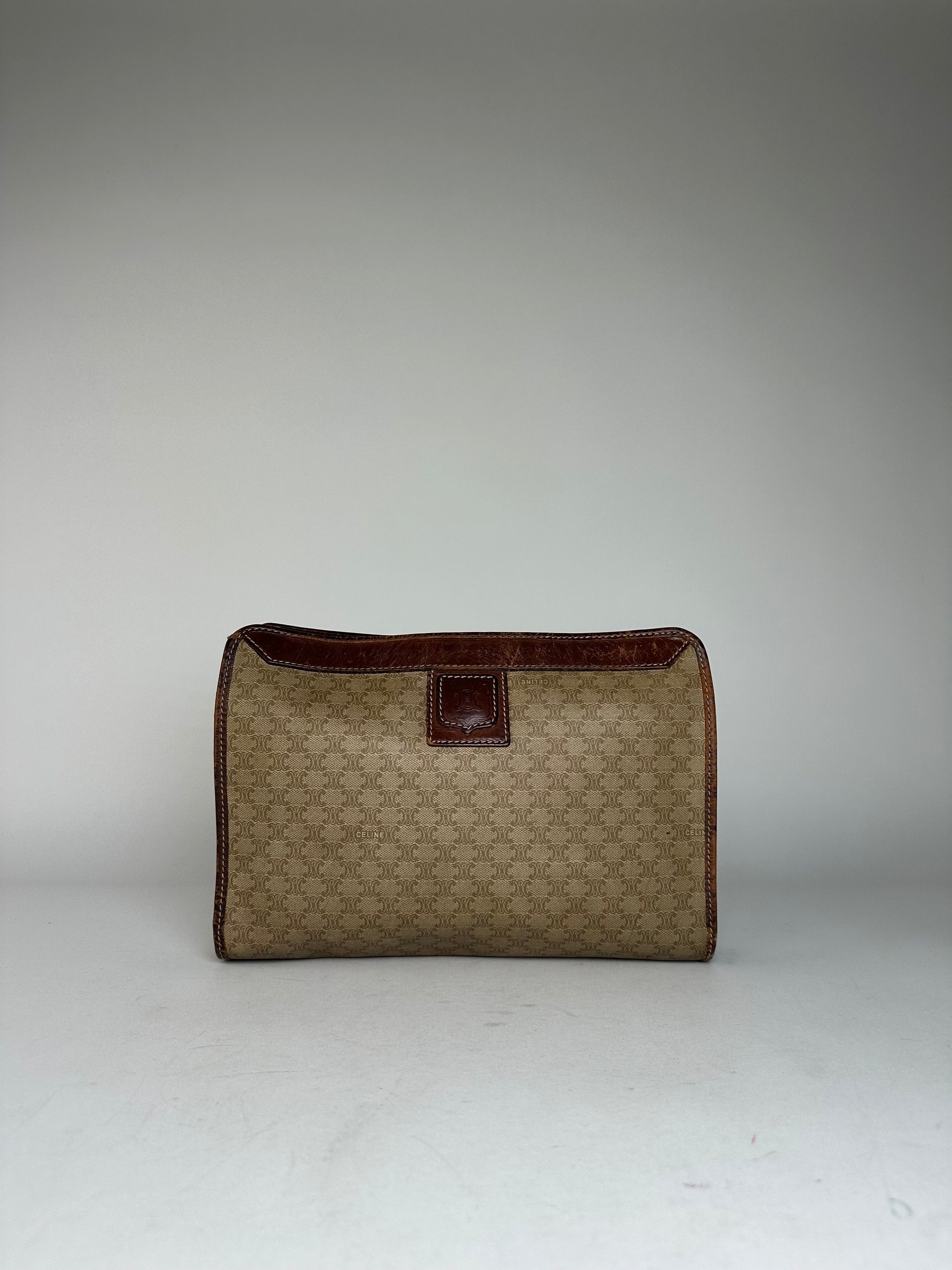 Celine Vintage Paris Triomphe Monogram Leather Clutch Beige Brown Size ONE SIZE - 12 Thumbnail