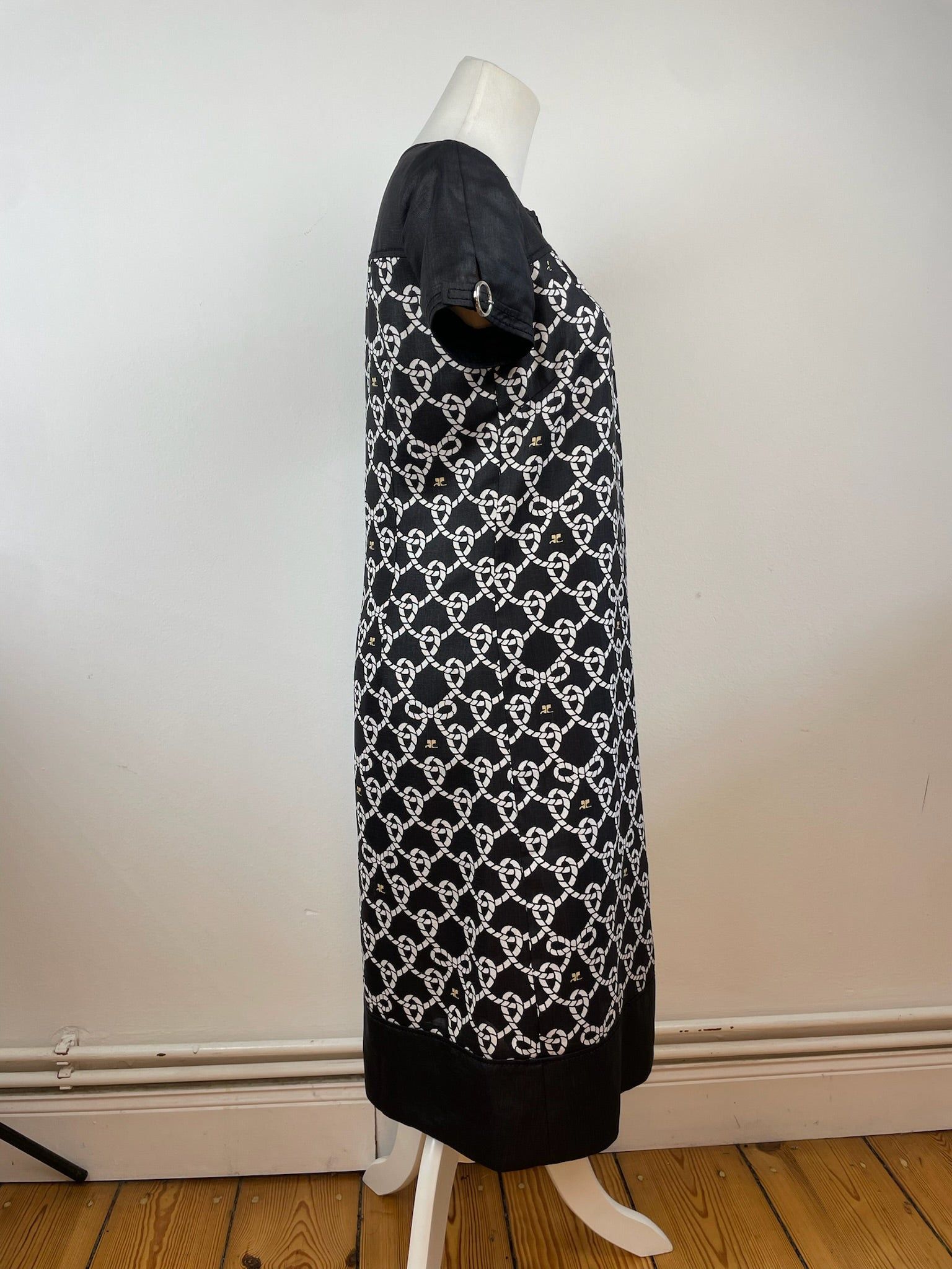 Courreges Vintage Abstract Dress Black White M Size S / US 4 / IT 40 - 2 Thumbnail