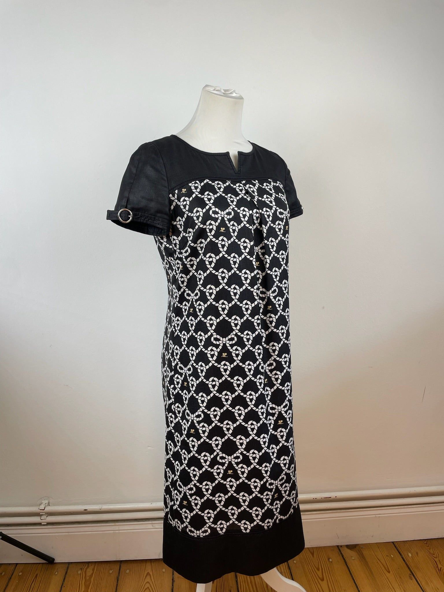 Courreges Vintage Abstract Dress Black White M Size S / US 4 / IT 40 - 13 Thumbnail