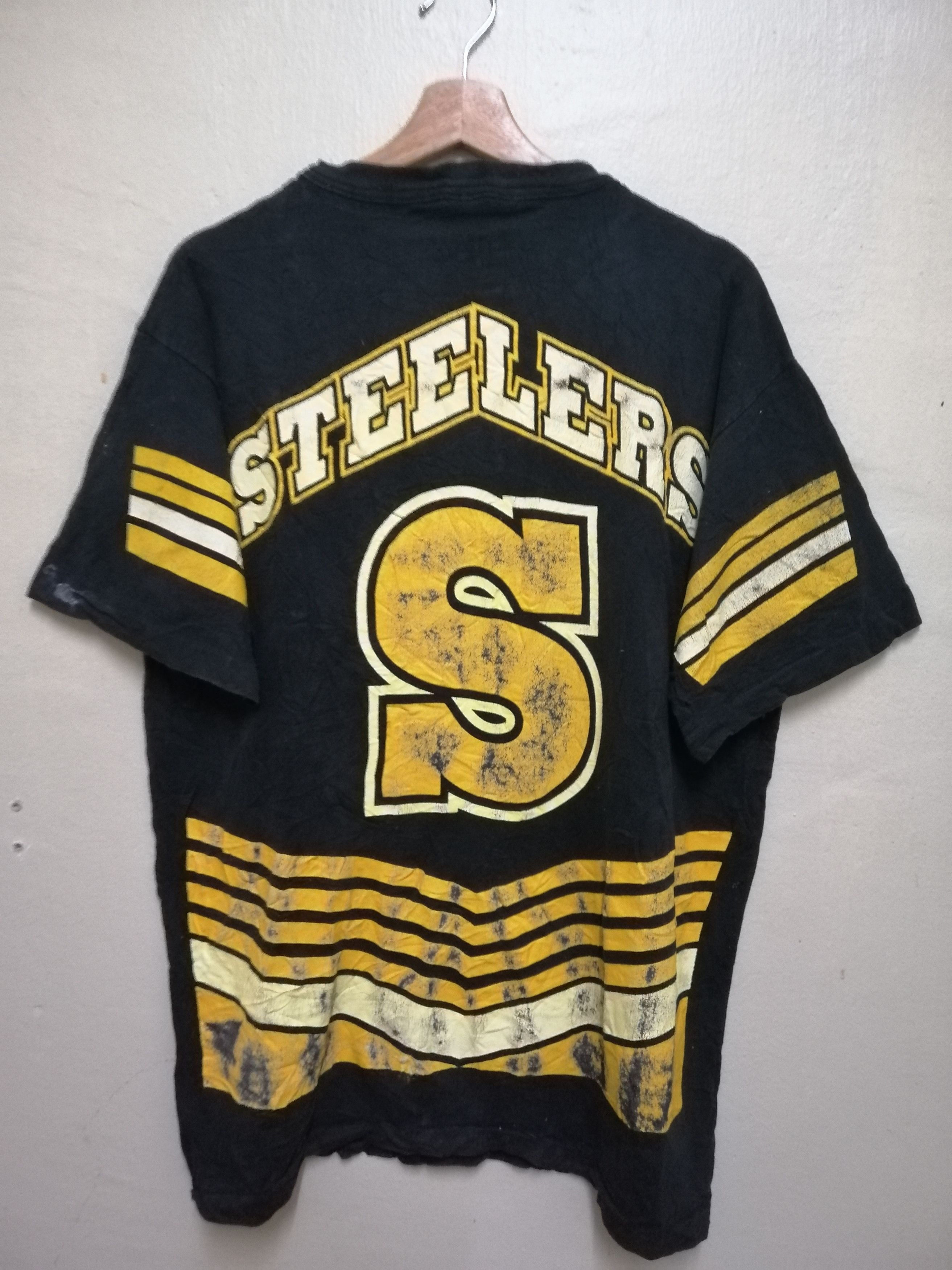 NFL Vintage 90s Pittsburgh Steelers Full Print Tshirt Size US L / EU 52-54 / 3 - 6 Thumbnail