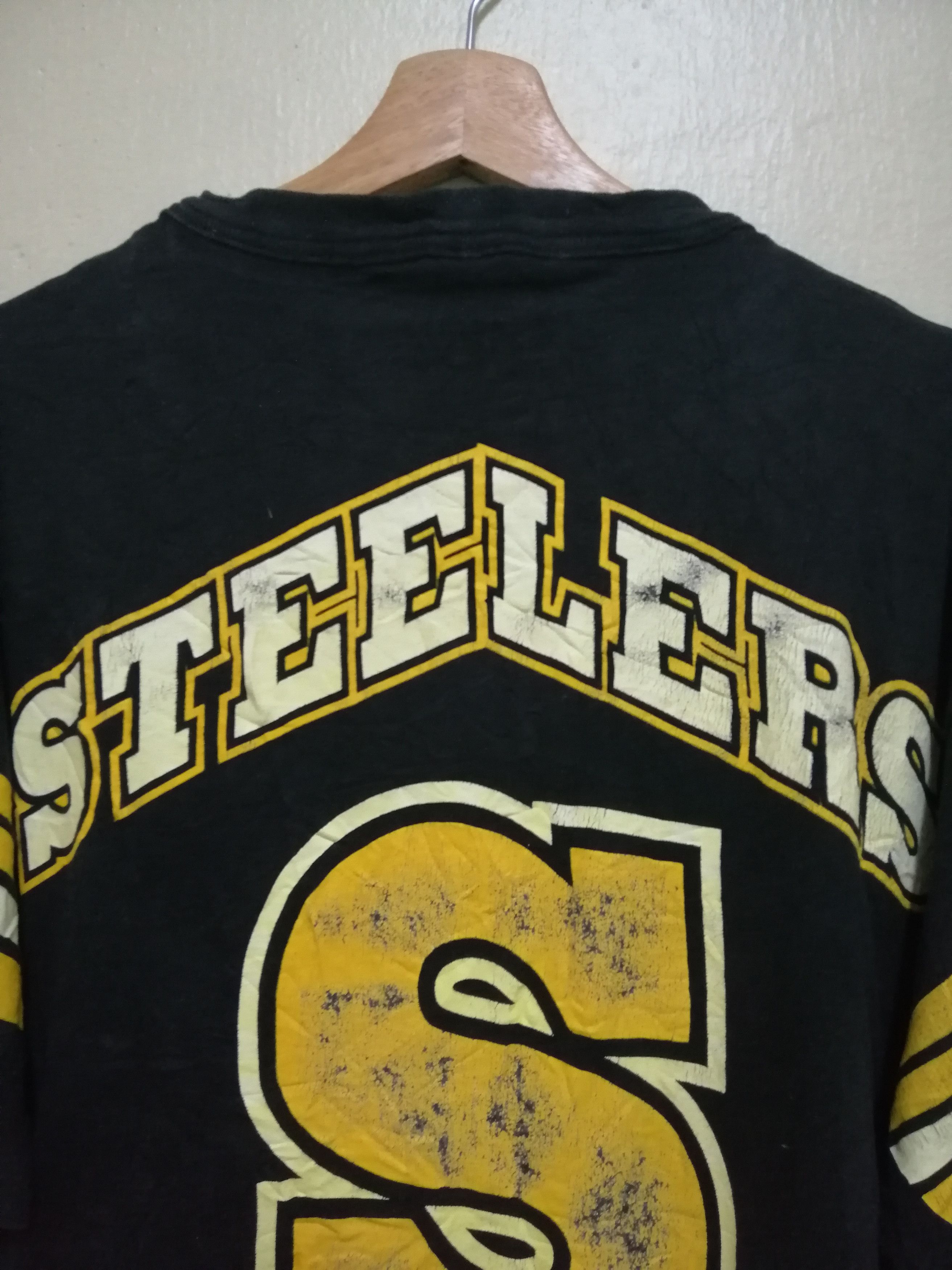 NFL Vintage 90s Pittsburgh Steelers Full Print Tshirt Size US L / EU 52-54 / 3 - 3 Thumbnail