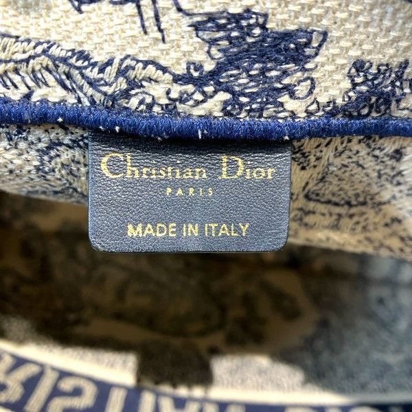 Dior Dior Dior Book Tote Embroidery Canvas Tote Bag Textile Tote Bag DUTY FREE for USA Size ONE SIZE - 4 Thumbnail