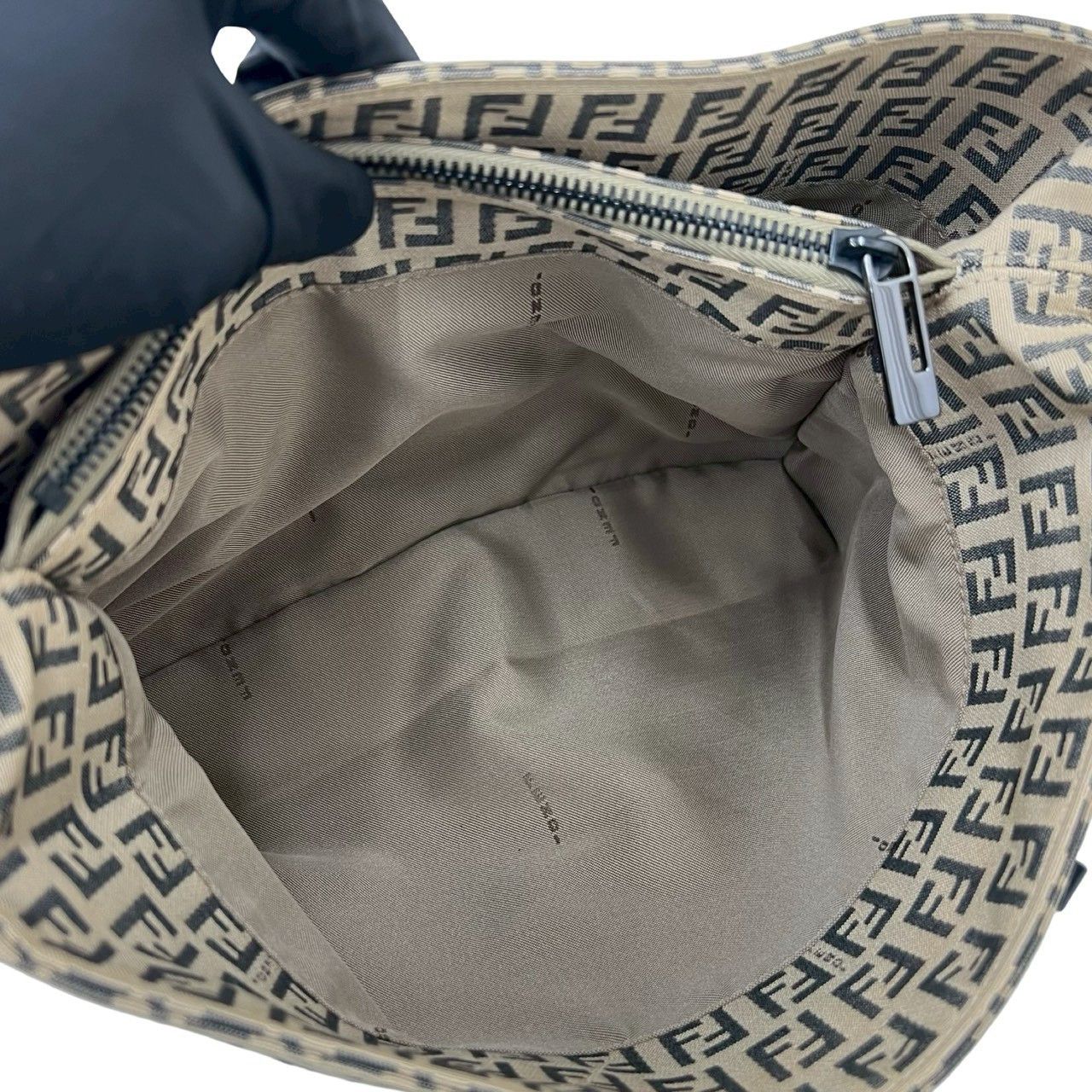 Fendi Fendi Fendi Zucchino Nylon Leather Tote Bag Leather Tote Bag DUTY FREE for USA Size ONE SIZE - 10 Thumbnail