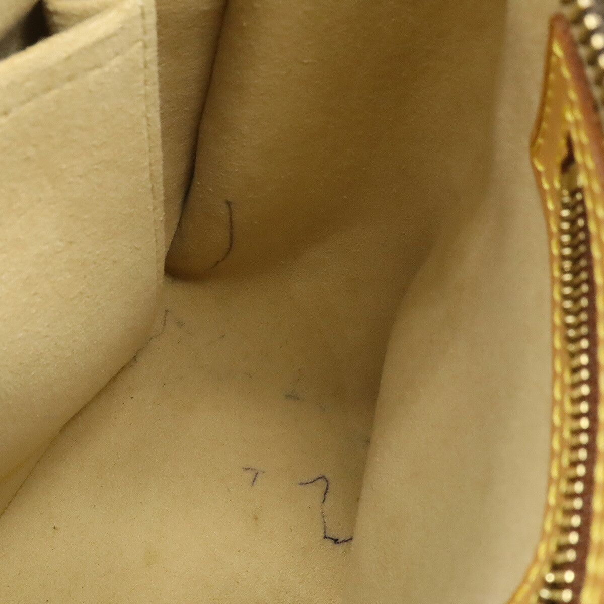 Louis Vuitton Louis Vuitton Louis Vuitton Looping MM Monogram Shoulder Bag Textile Shoulder Bag M51146 DUTY FREE for USA Size ONE SIZE - 8 Thumbnail