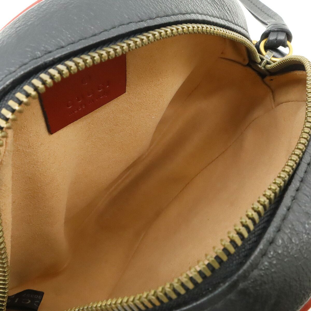 Gucci Gucci Gucci GG Marmont Quilted Leather Round Shoulder Bag Leather Shoulder Bag 550154 DUTY FREE for USA Size ONE SIZE - 6 Thumbnail