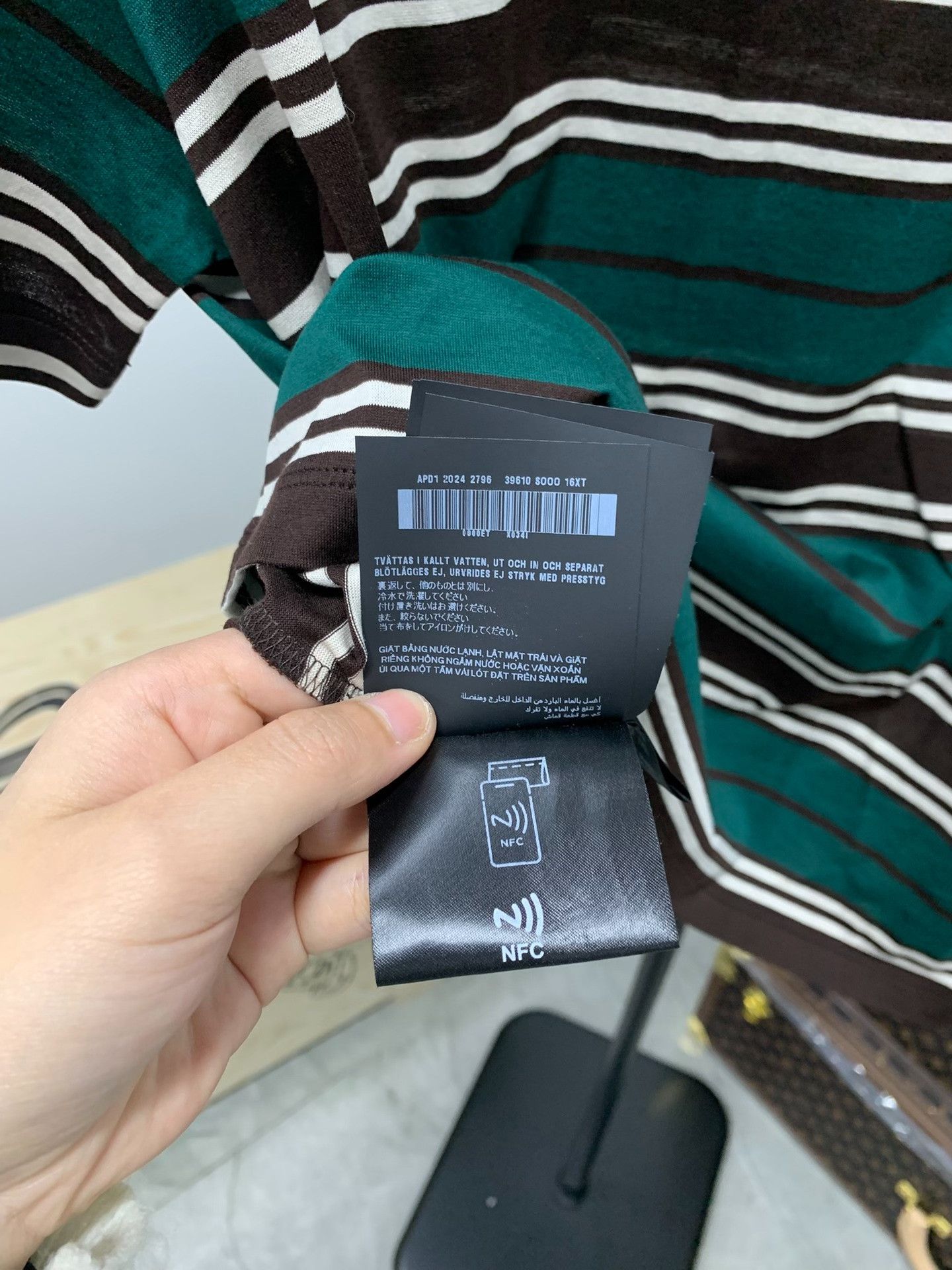 Prada Prada Striped Pocket T-Shirt IT 36 Size XS / US 0-2 / IT 36-38 - 9 Thumbnail