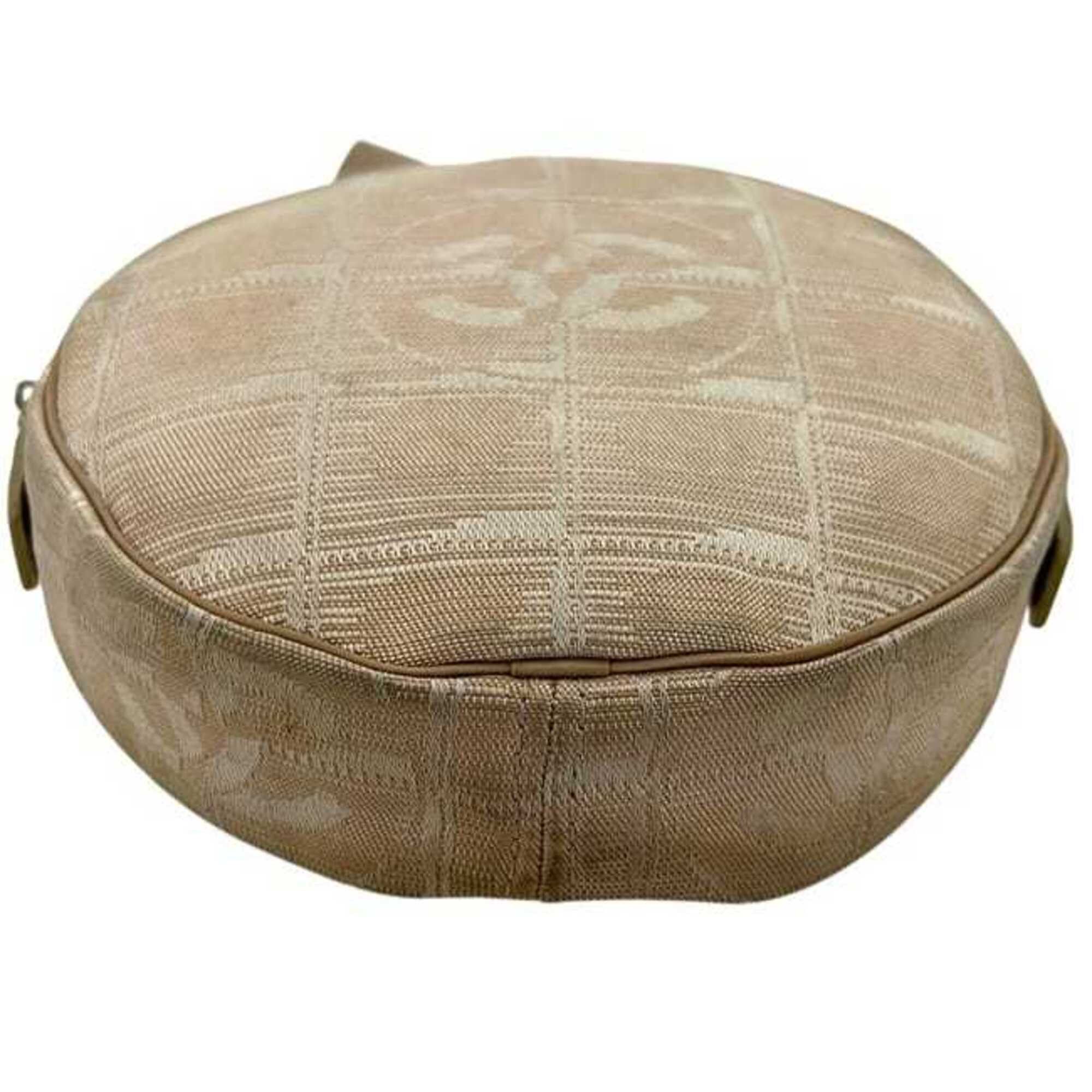 Chanel Chanel New Travel Pouch Beige A17681 (Serial No. 7) Nylon 7386389 CHANEL Size ONE SIZE - 7 Thumbnail