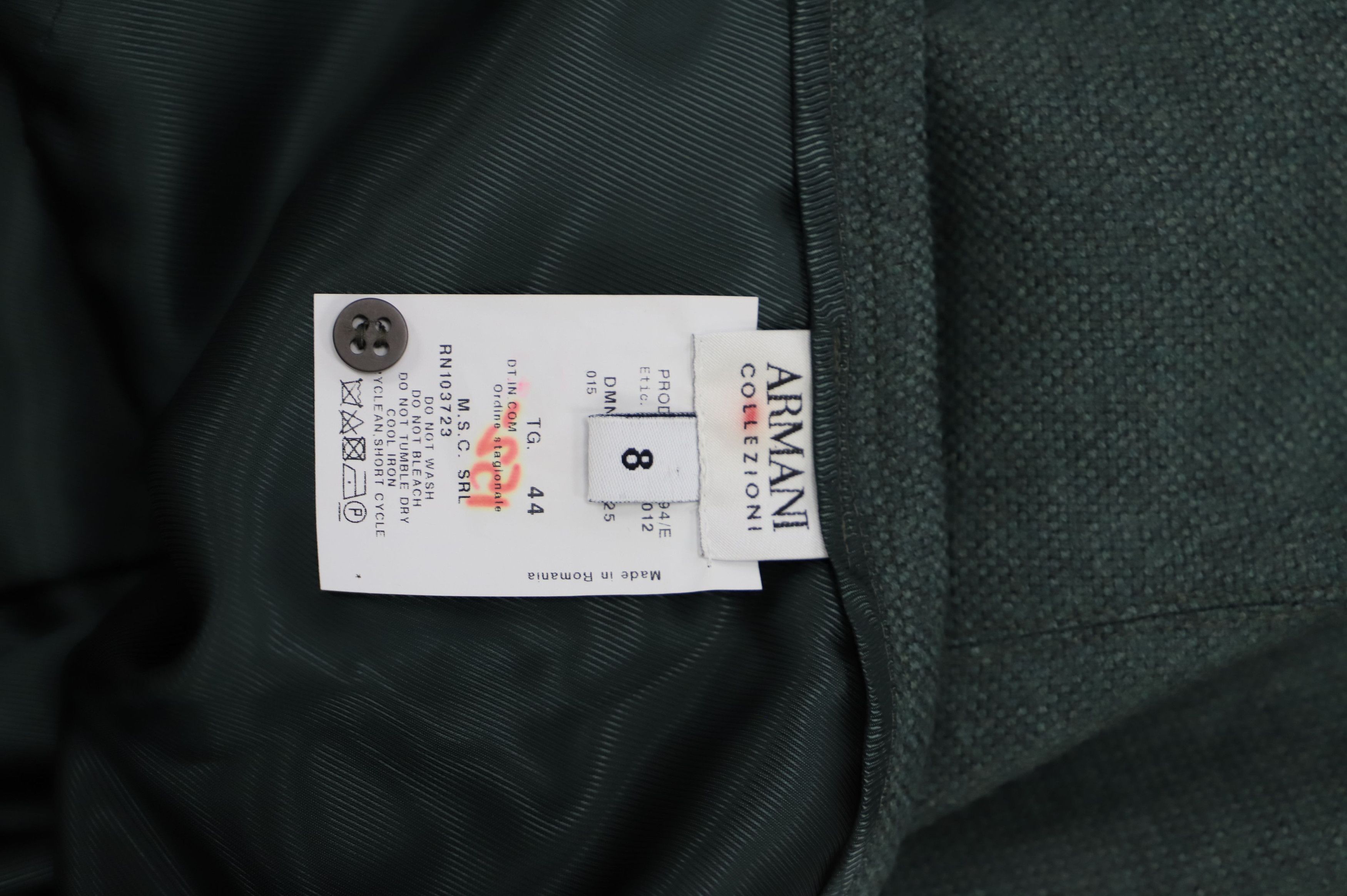 Armani Armani Pencil Skirt in Green Wool Size 25" / US 0 / IT 36 - 4 Thumbnail