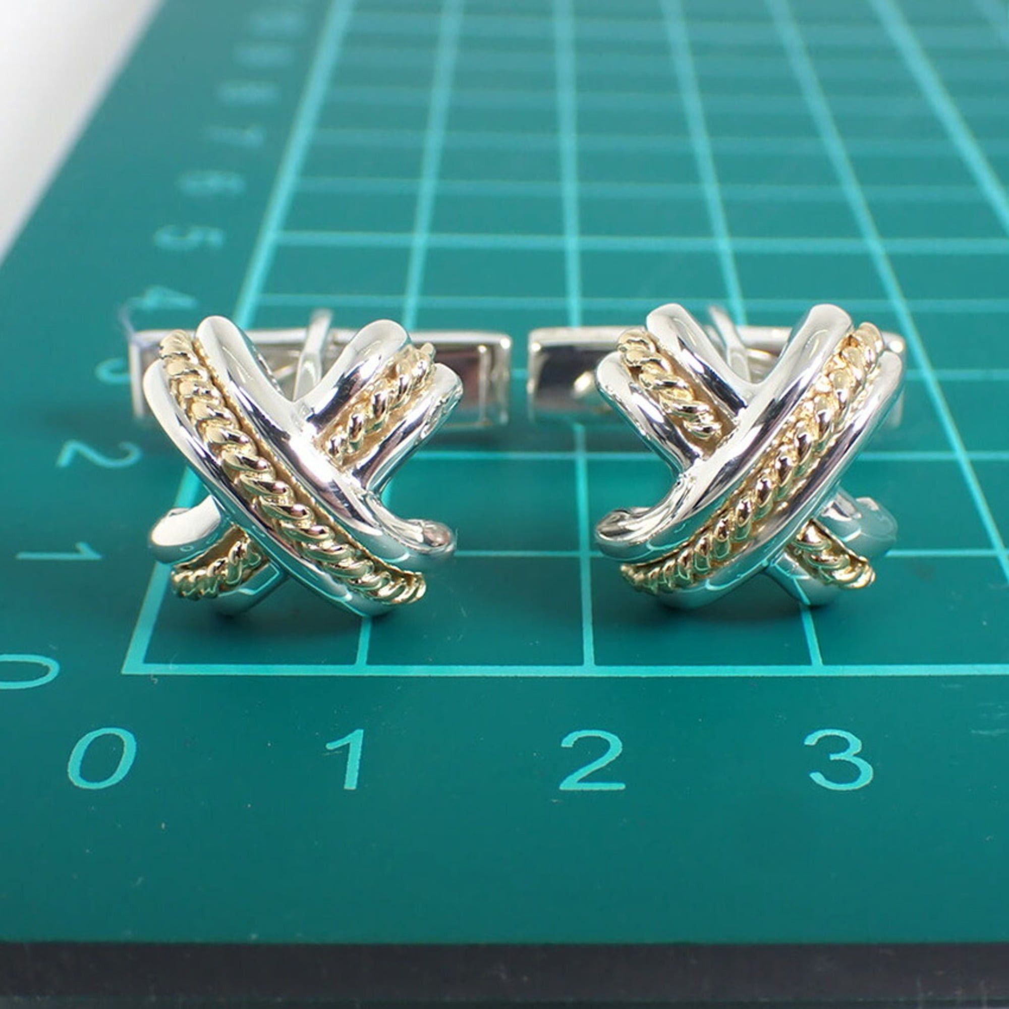 Tiffany & Co. TIFFANY & Co. 925 750 Signature Cufflinks Size ONE SIZE - 9 Thumbnail