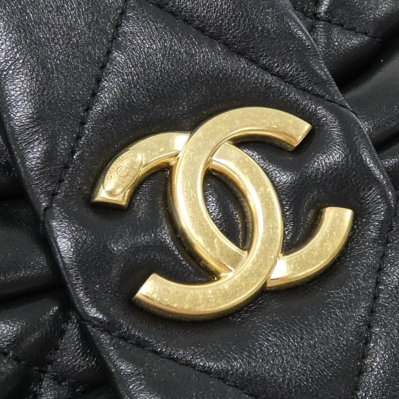 Chanel Chanel Chanel Lambskin Shoulder Bag Leather Shoulder Bag AS5851 DUTY FREE for USA Size ONE SIZE - 4 Thumbnail