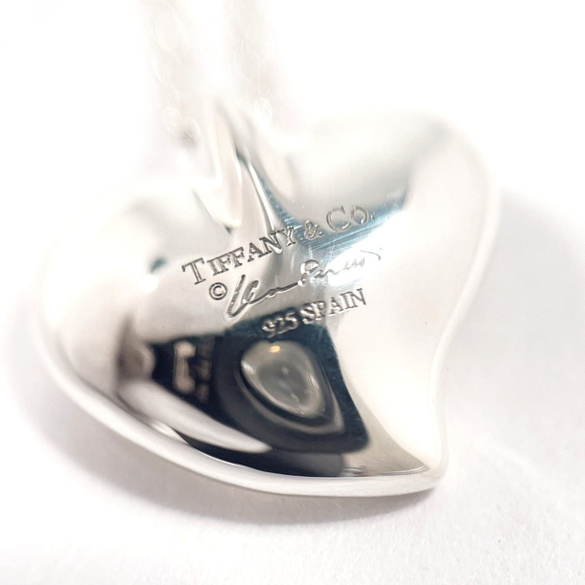 Tiffany & Co. TIFFANY&Co. Tiffany Curved Heart Elsa Peretti Necklace, Sterling Silver 925, Women's Size ONE SIZE - 4 Thumbnail