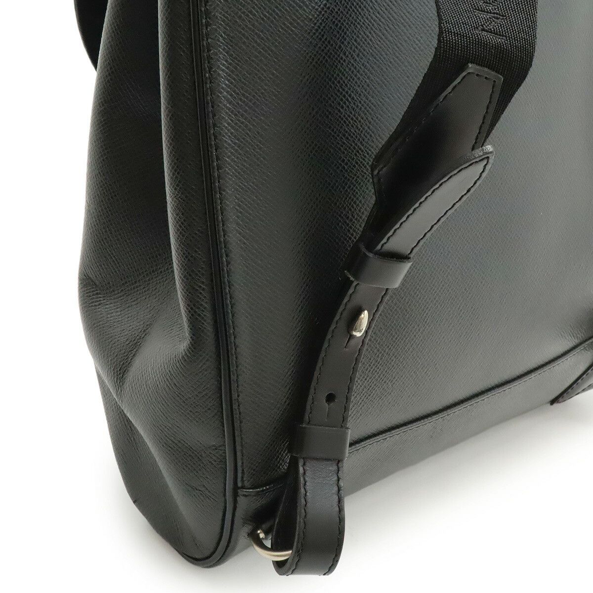 Louis Vuitton Louis Vuitton Louis Vuitton Taiga Backpack Leather Backpack M30172 DUTY FREE for USA Size ONE SIZE - 5 Thumbnail