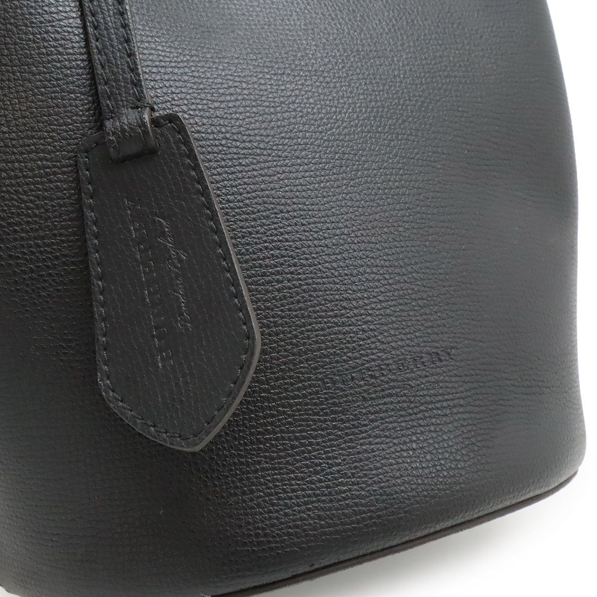 Burberry Burberry Burberry Leather Bucket Bag Leather Shoulder Bag DUTY FREE for USA Size ONE SIZE - 9 Thumbnail