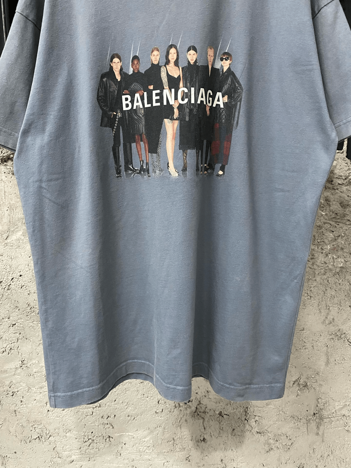 Balenciaga Balenciaga Band Graphic T-Shirt L Size US L / EU 52-54 / 3 - 4 Thumbnail