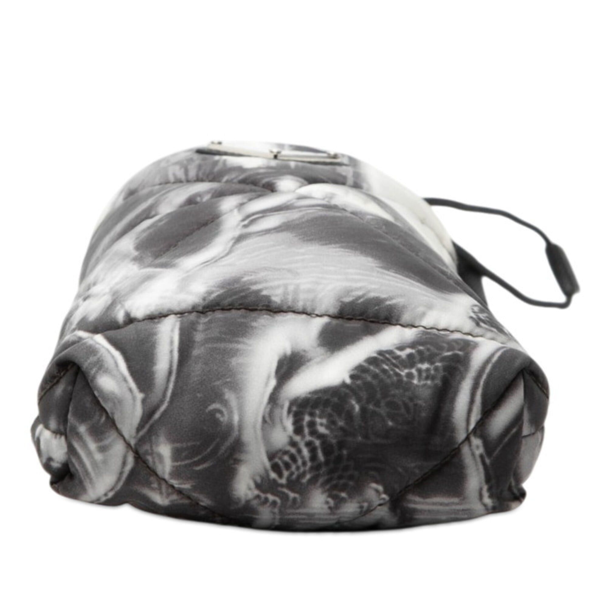 Prada Prada Triangle Logo Plate Re-Nylon Neck Strap Smartphone Case Holder 2ZT037 White/Black Nylon Women's PRADA Size ONE SIZE - 3 Thumbnail