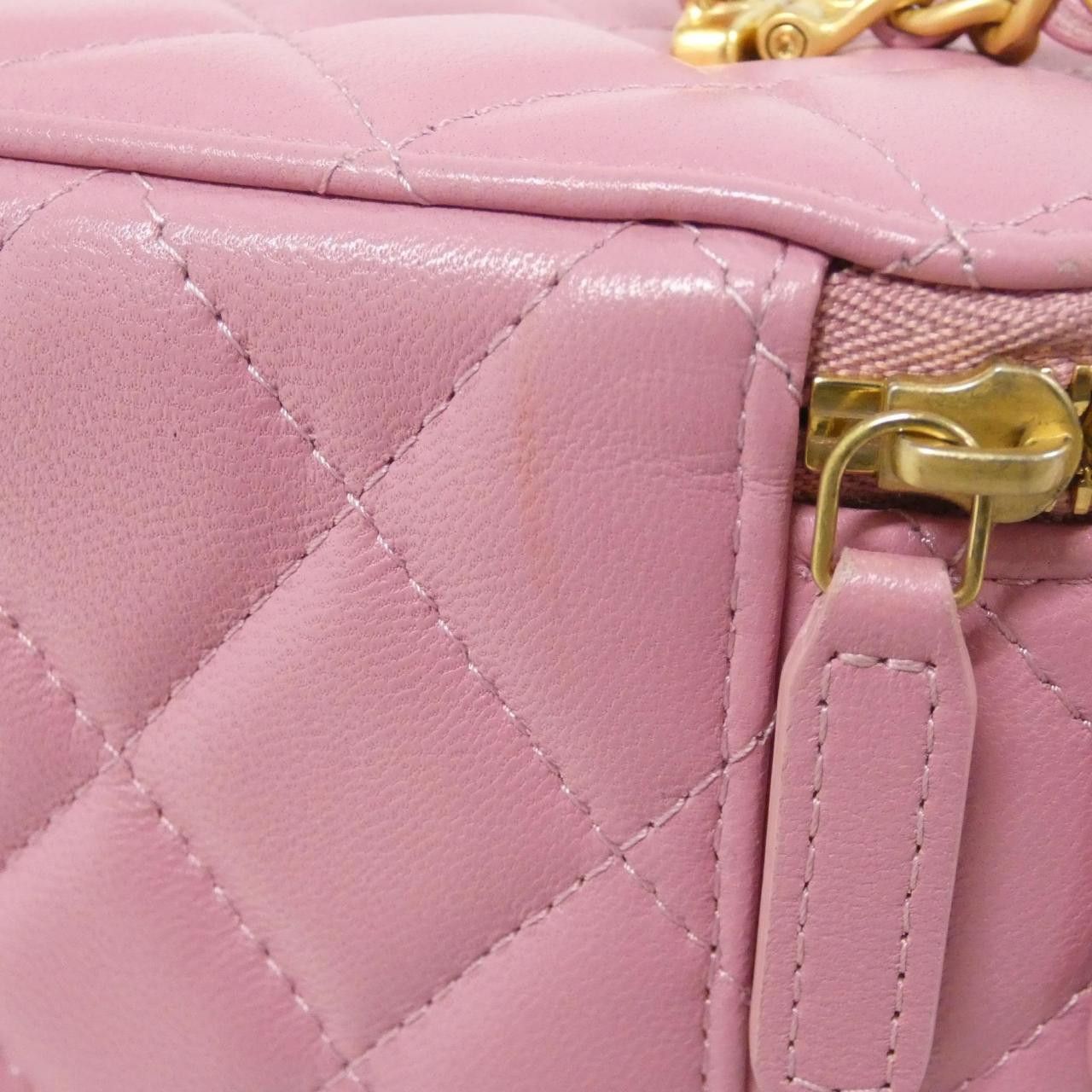 Chanel Chanel Chanel Lambskin Shoulder Bag Leather Crossbody Bag AP3663 DUTY FREE for USA Size ONE SIZE - 6 Thumbnail
