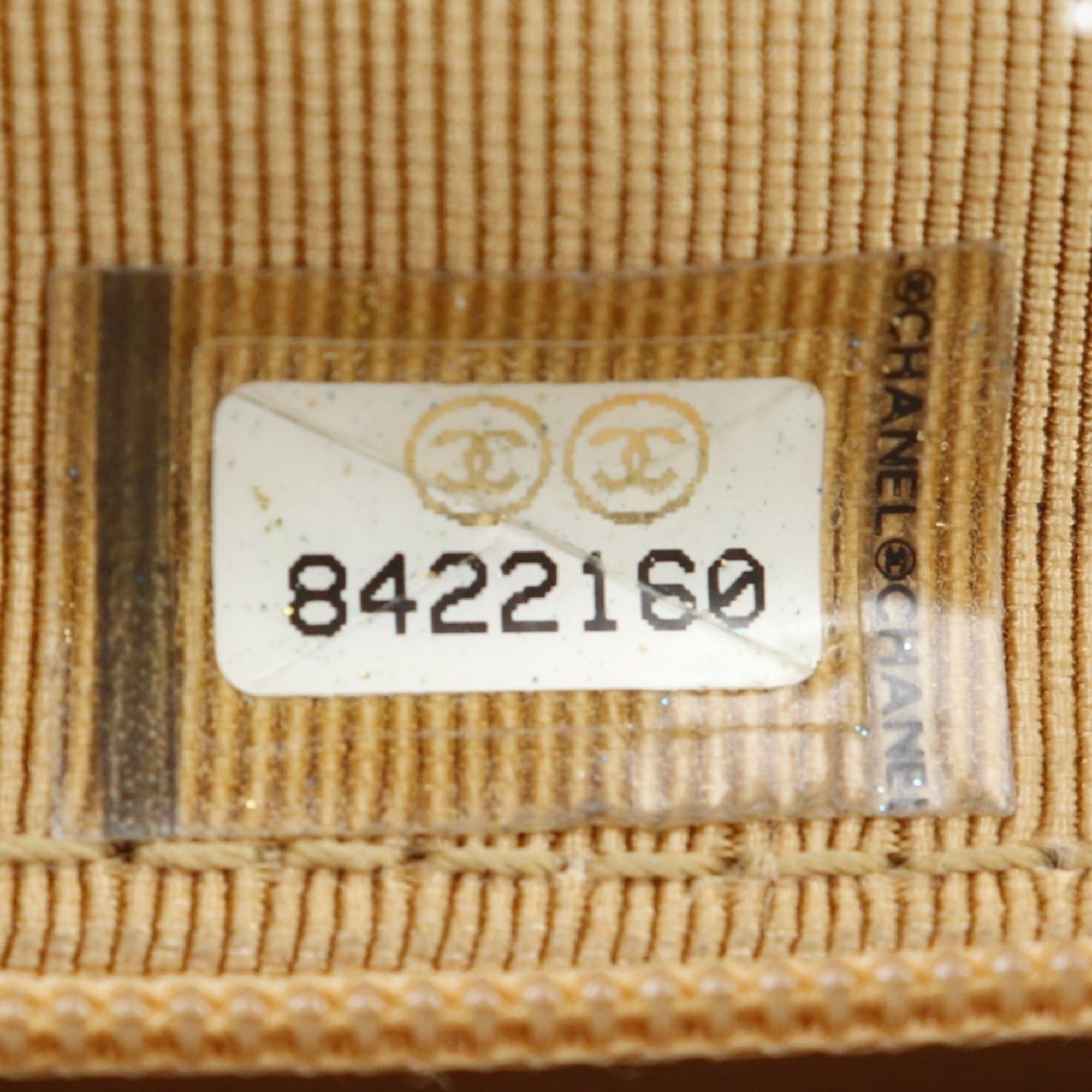 Chanel Chanel Matelassé Top Handle Bag, A12397, Caviar Leather, Beige, A5 size, Turnlock, Women's. Size ONE SIZE - 14 Thumbnail