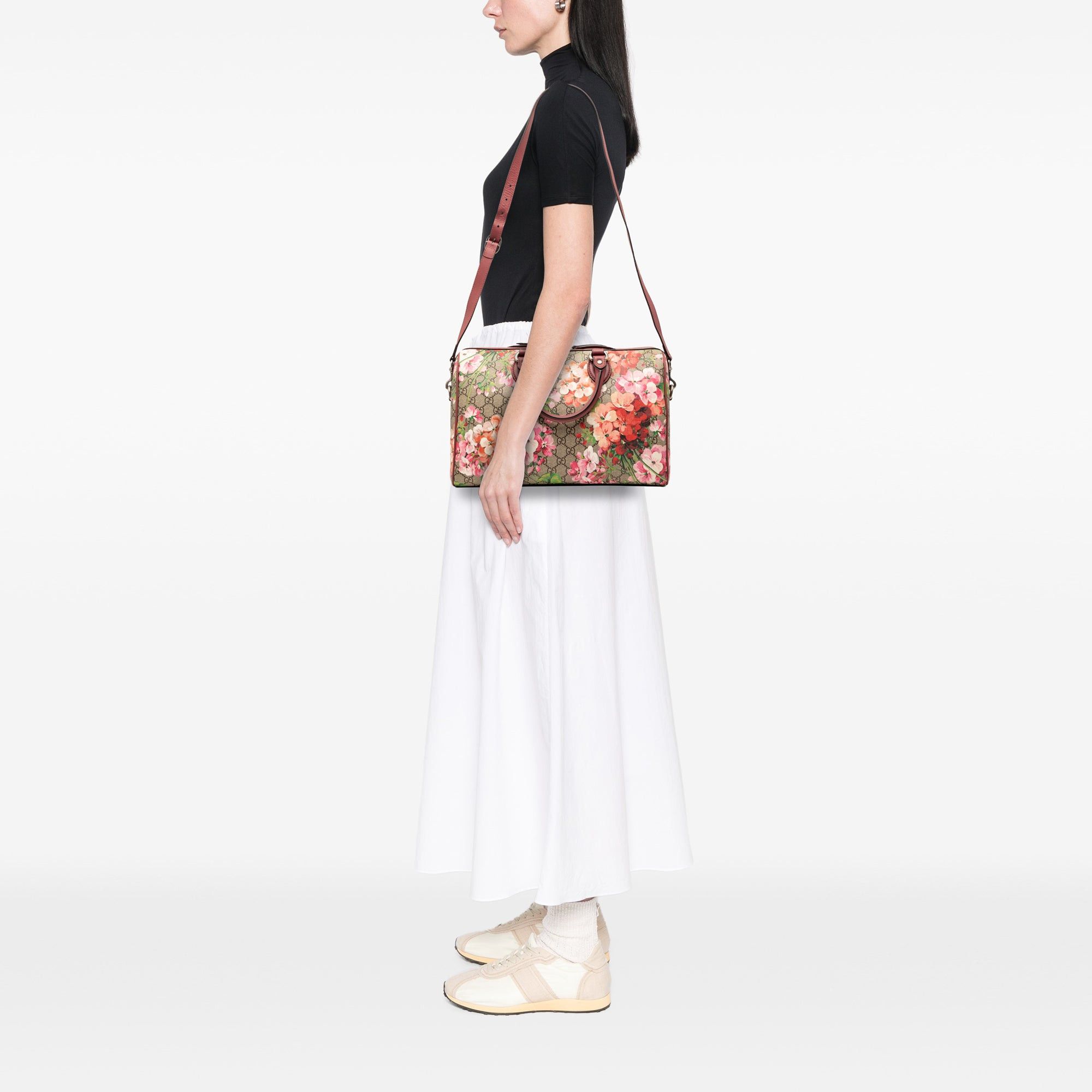 Gucci Medium GG Supreme Blooms Satchel Size ONE SIZE - 7 Thumbnail
