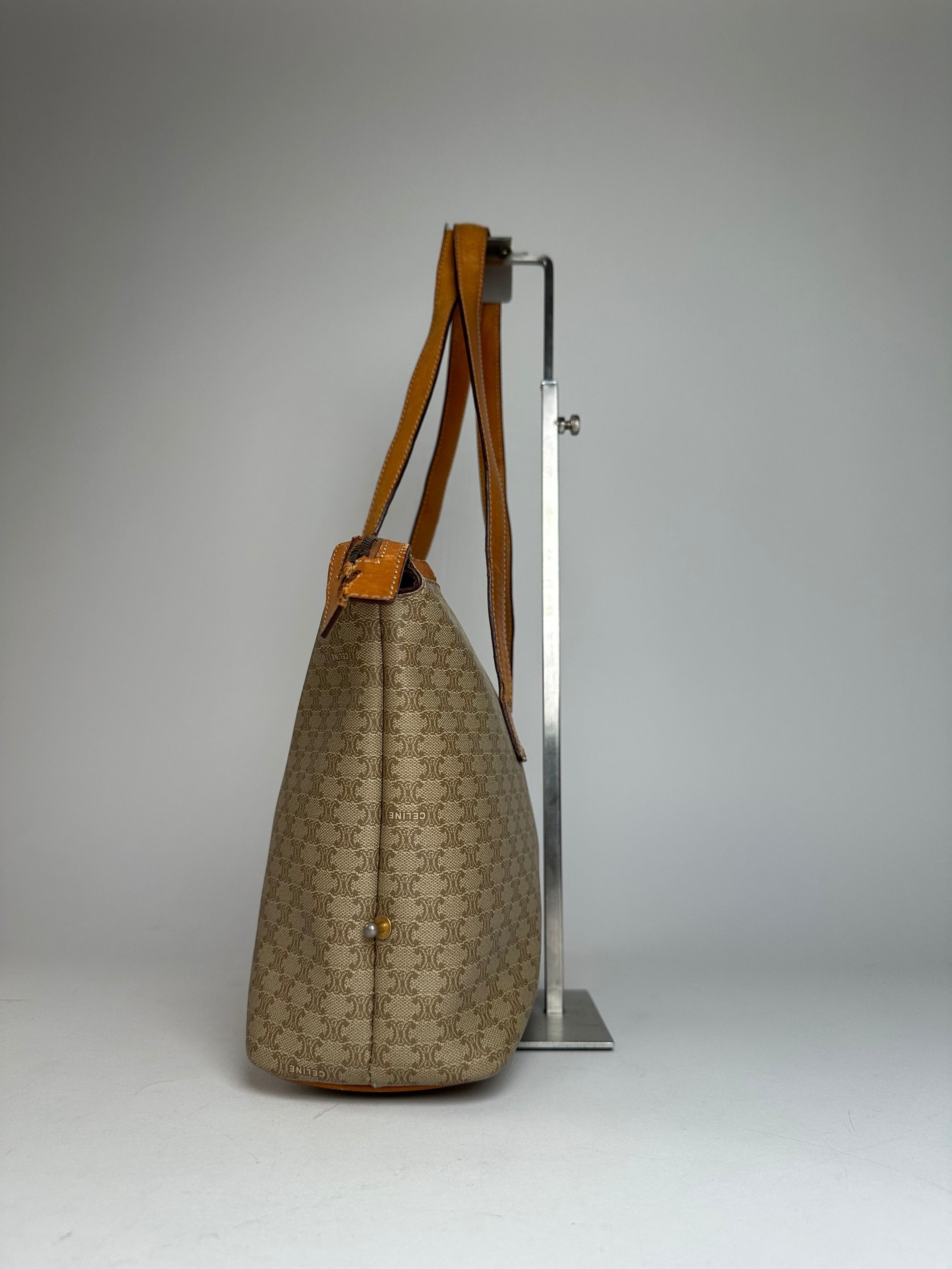 Celine Vintage Paris Monogram Leather Handbag Beige Brown Size ONE SIZE - 5 Thumbnail