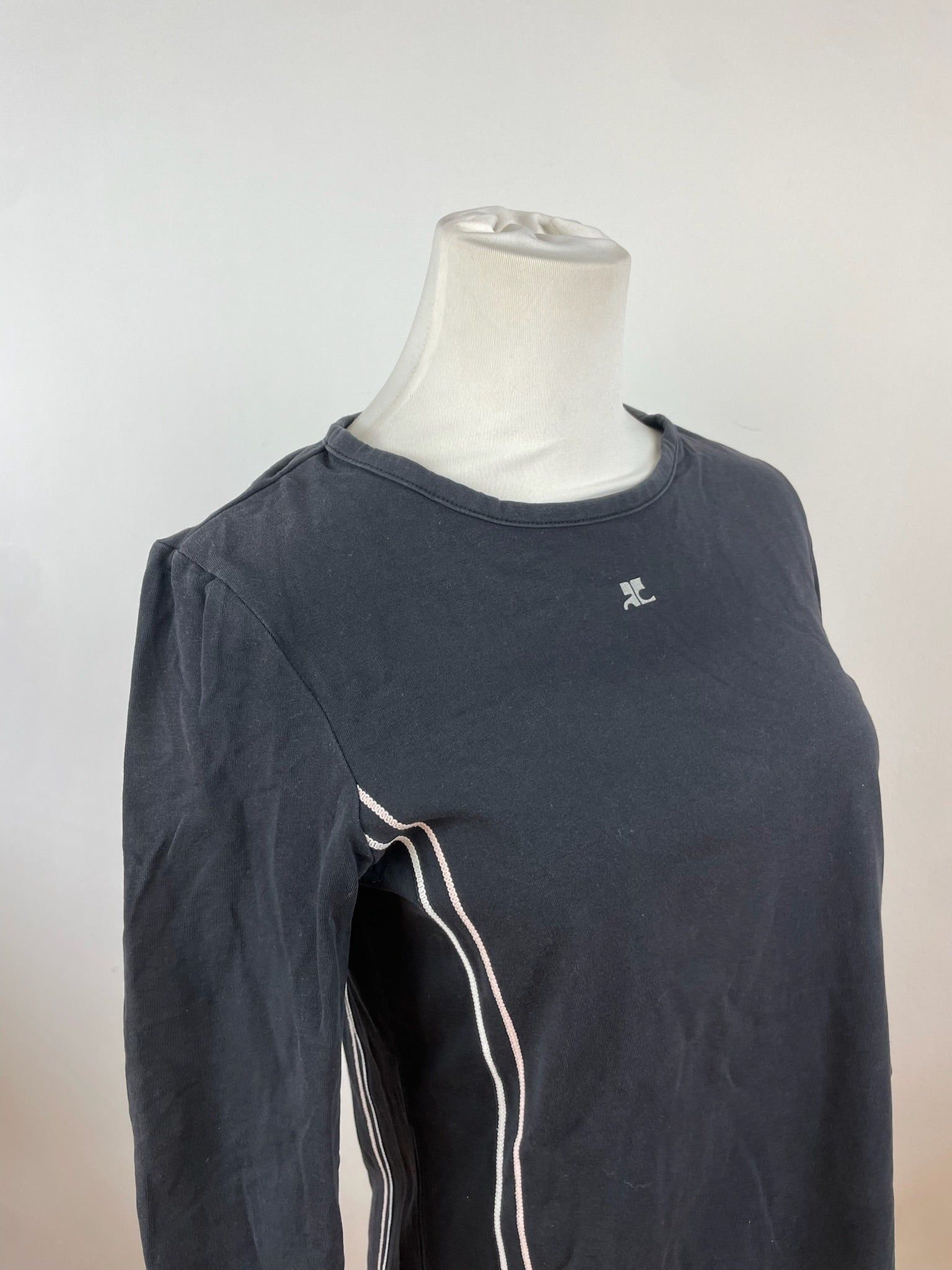 Courreges Vintage Canvas Crewneck Black White Size S / US 4 / IT 40 - 4 Thumbnail