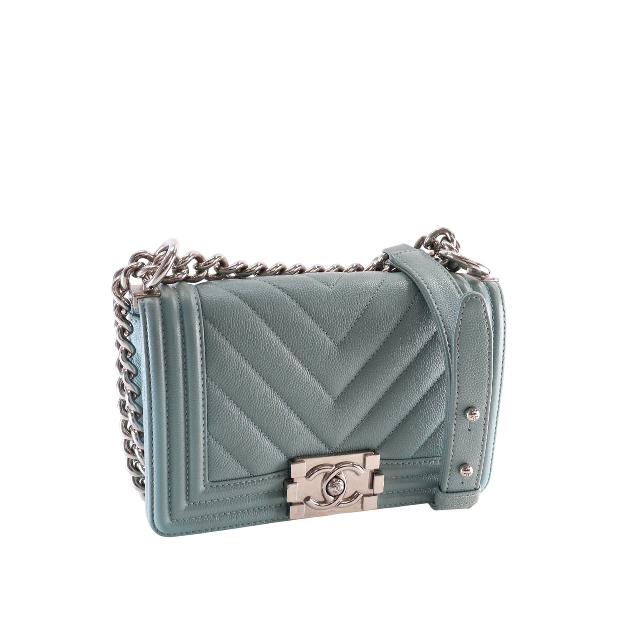 Chanel Small Chevron Caviar Boy Flap Size ONE SIZE - 2 Thumbnail