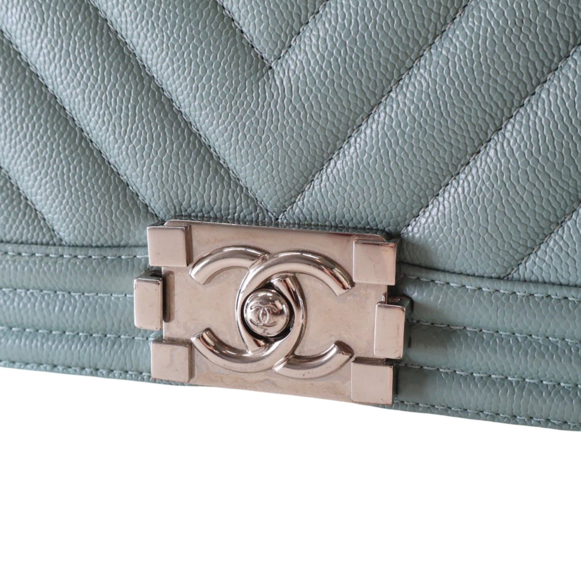 Chanel Small Chevron Caviar Boy Flap Size ONE SIZE - 8 Thumbnail