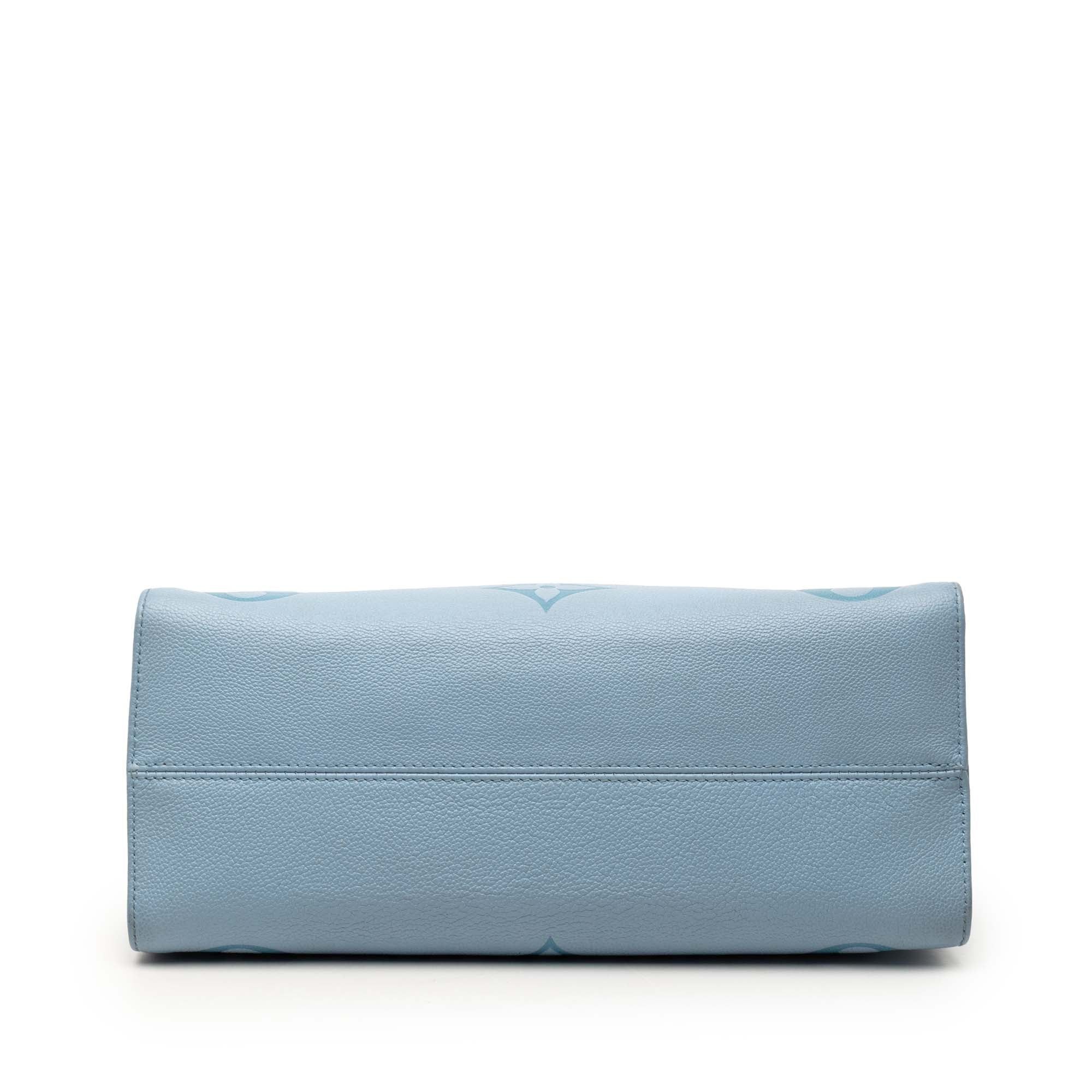Louis Vuitton Monogram Empreinte Giant By The Pool Onthego MM Size ONE SIZE - 3 Thumbnail