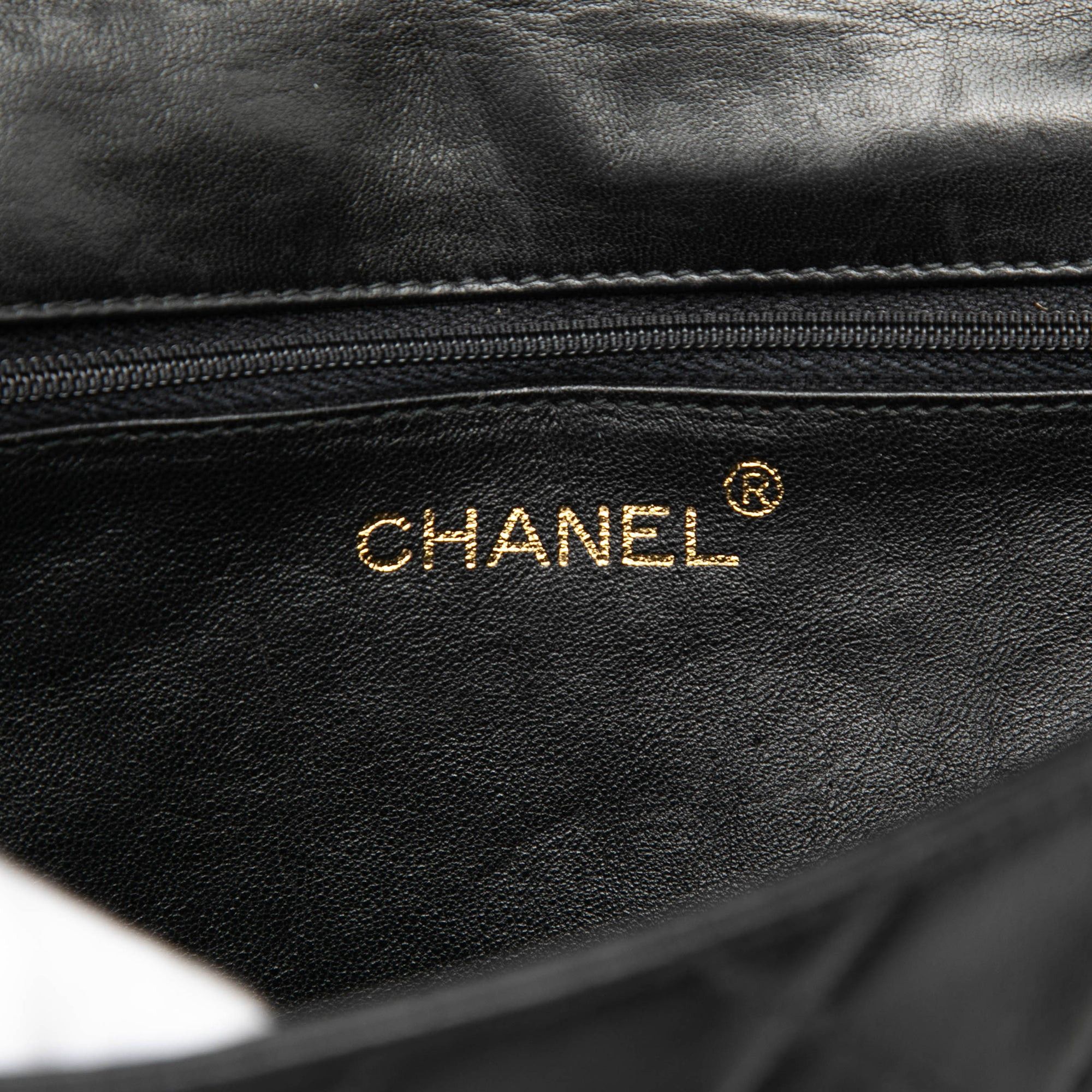 Chanel Quilted Lambskin Tassel Flap Size ONE SIZE - 5 Thumbnail